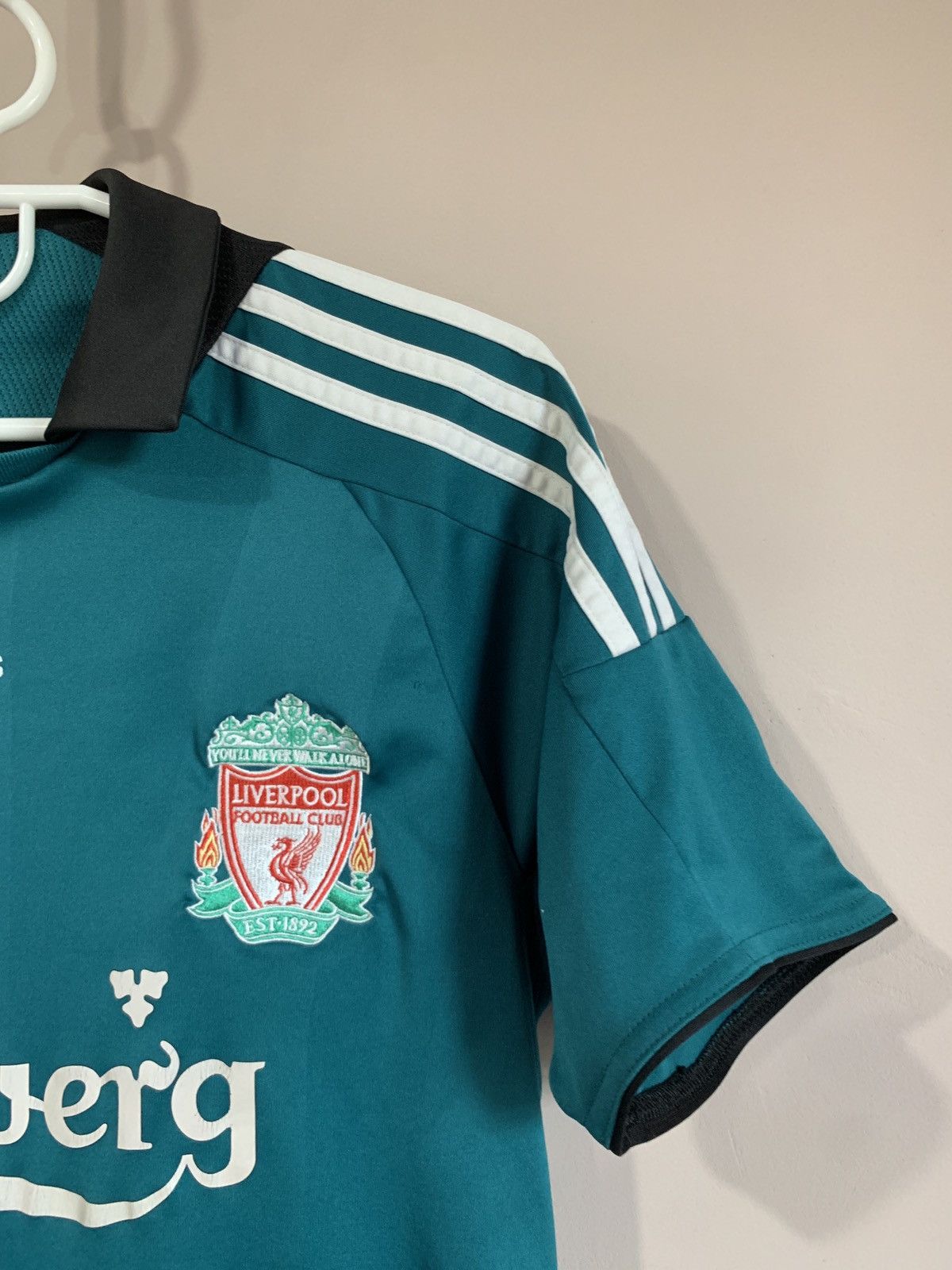 Adidas × Vintage Liverpool Away Football Shirt Adidas Soccer Jersey Size XS Size US XS / EU 42 / 0 - 3 Thumbnail