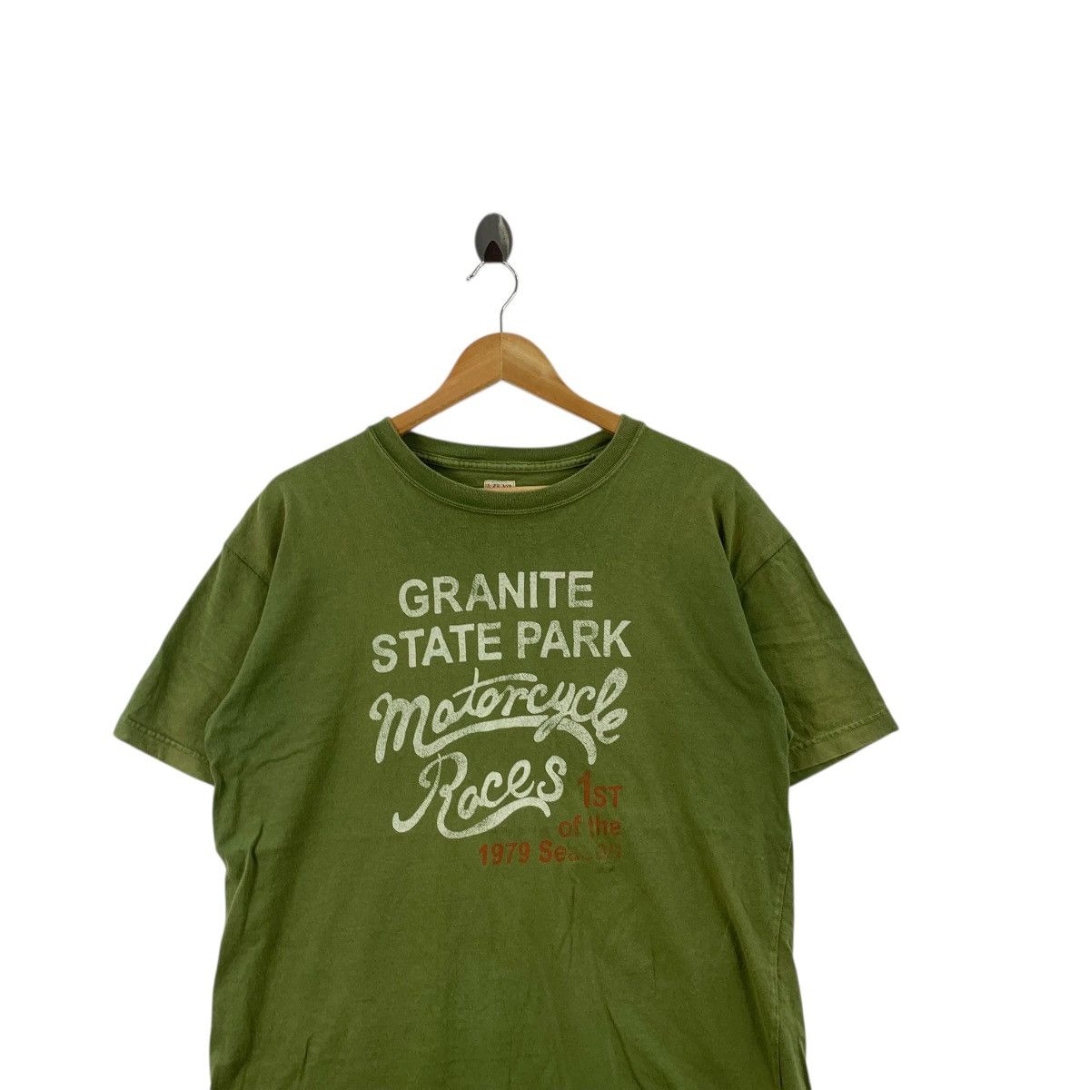BARNS OUTFITTERS Vintage BARNS OUTFITTERS Granite State Park 1979 Tee Shirt Size US M / EU 48-50 / 2 - 2 Thumbnail