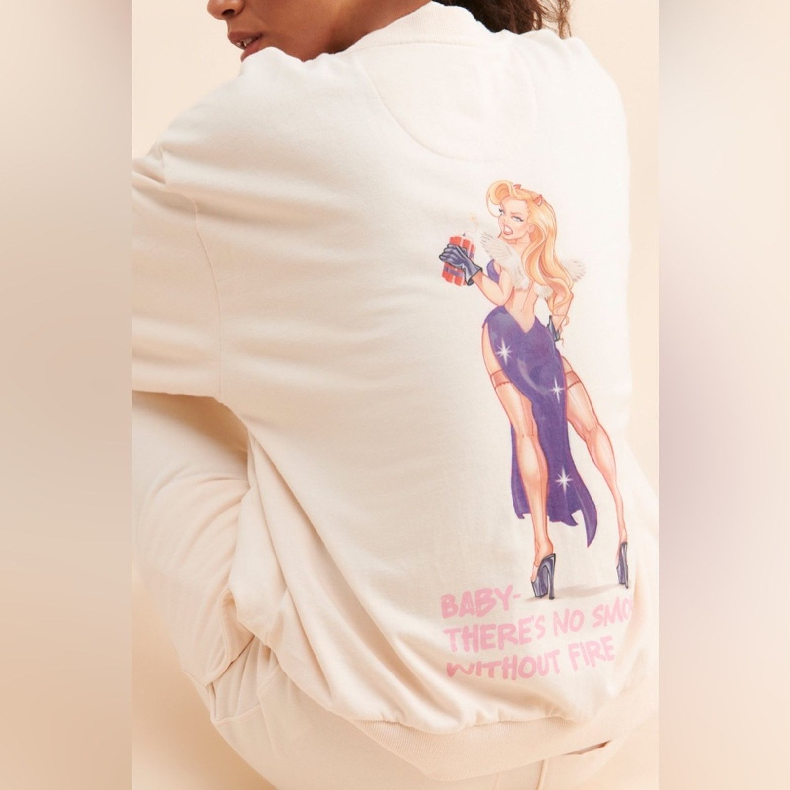Boys Lie Boys Lie “Shoot Your Shot” Crewneck – One Size(item #077) Size ONE SIZE - 4 Thumbnail