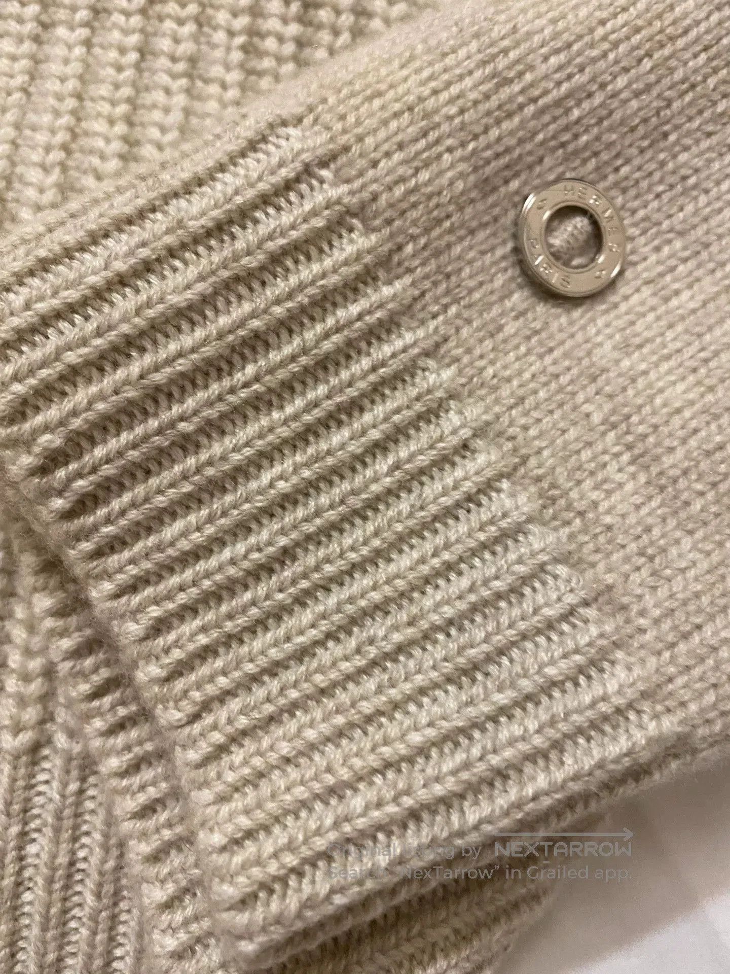 Hermes Hermes Women's Beige Cashmere Sweater. Size US XS / EU 42 / 0 - 8 Thumbnail
