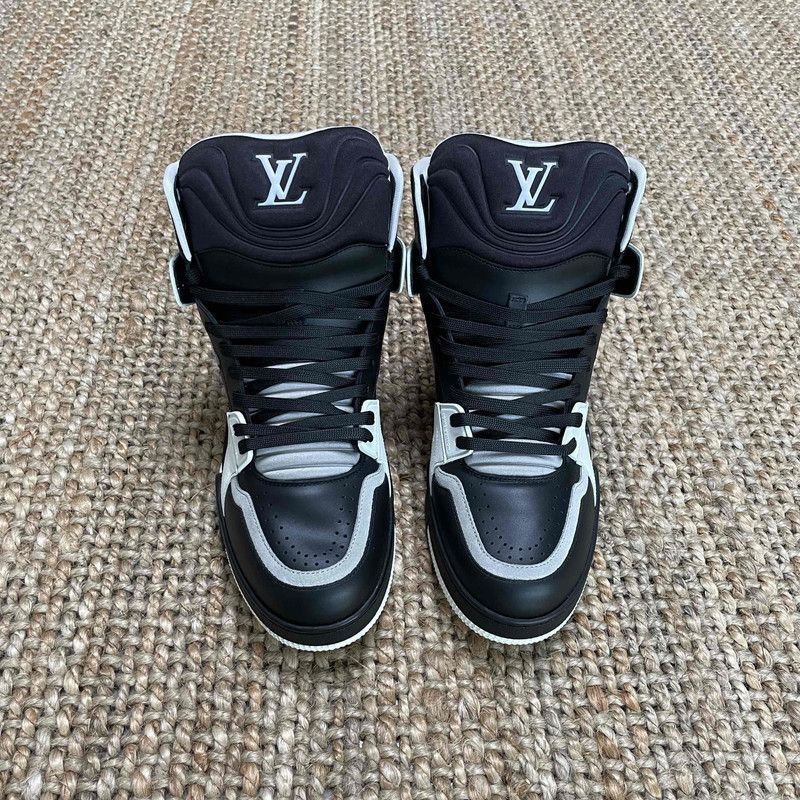Louis Vuitton Louis Vuitton Classic Trainer High-Top Sneakers -2508 Size US 10.5 / EU 43-44 - 2 Thumbnail
