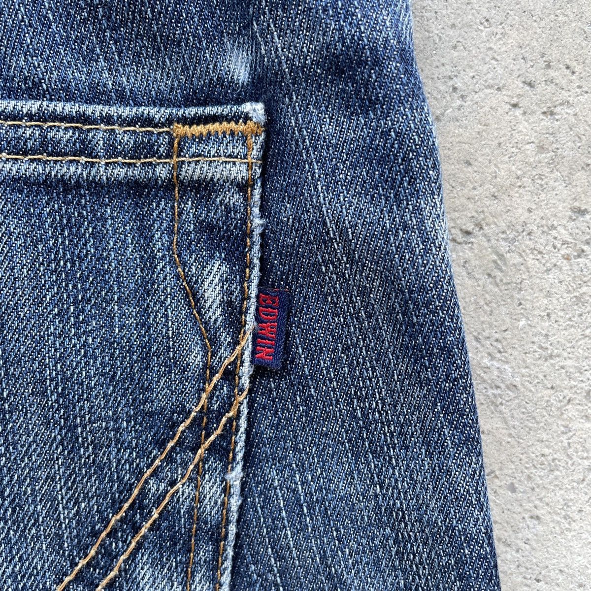 Edwin × Jean Vintage Edwin Made In Japan Distressed Faded Jeans Pants W33 Size US 33 - 10 Thumbnail