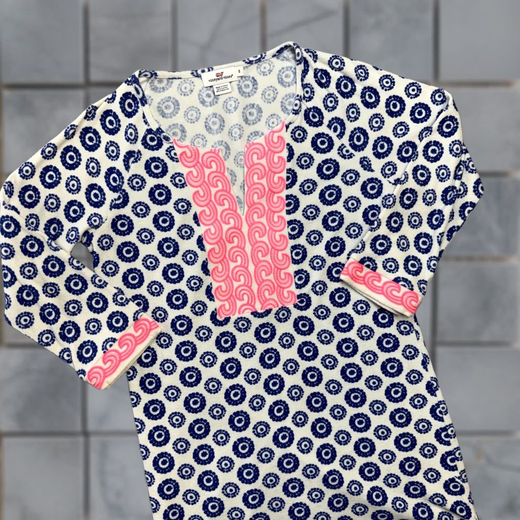 Vineyard Vines Vineyard Vines Dress Womens S Blue Geometric Terry Cloth Beach Coverup Resort Shift 3/4 Sleeve V-Neck Pullover Short Dress Length Size S / US 4 / IT 40 - 1 Thumbnail