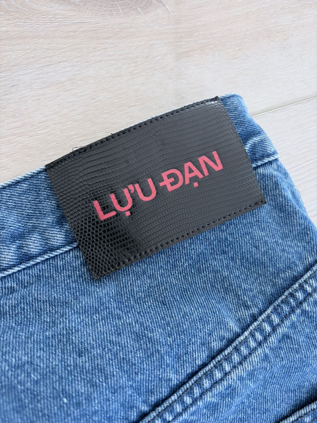 LUU DAN wide leg cropped jeans Size US 34 / EU 50 - 6 Thumbnail