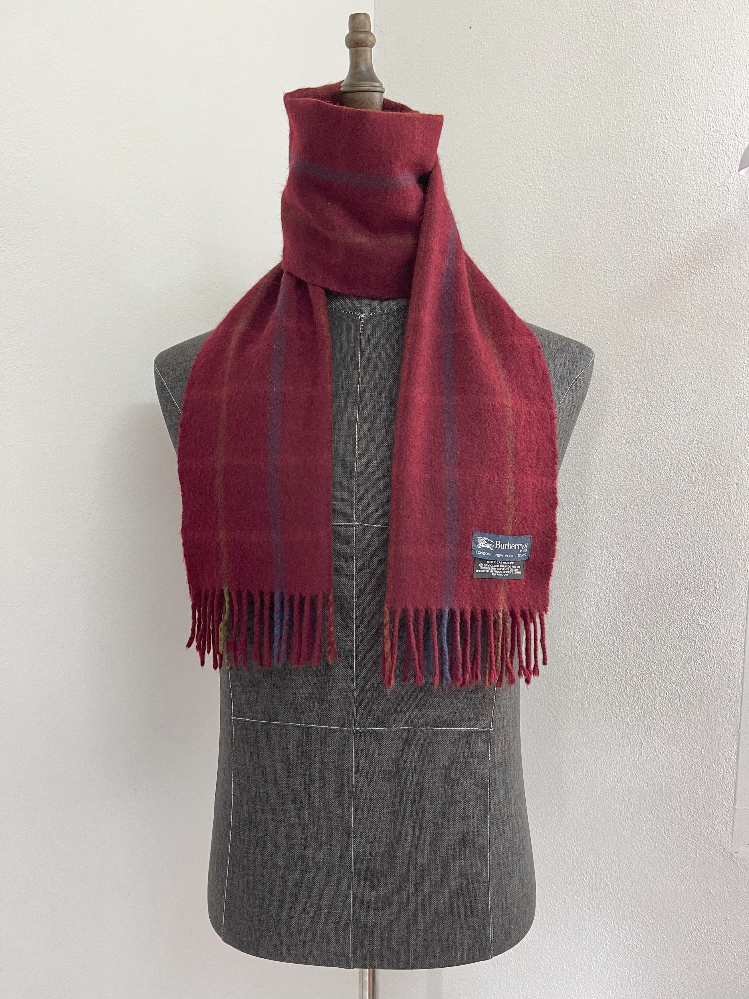 未使用　BURBERRY　マフラー Vintage Burberry Scarf / Muffler - 6041