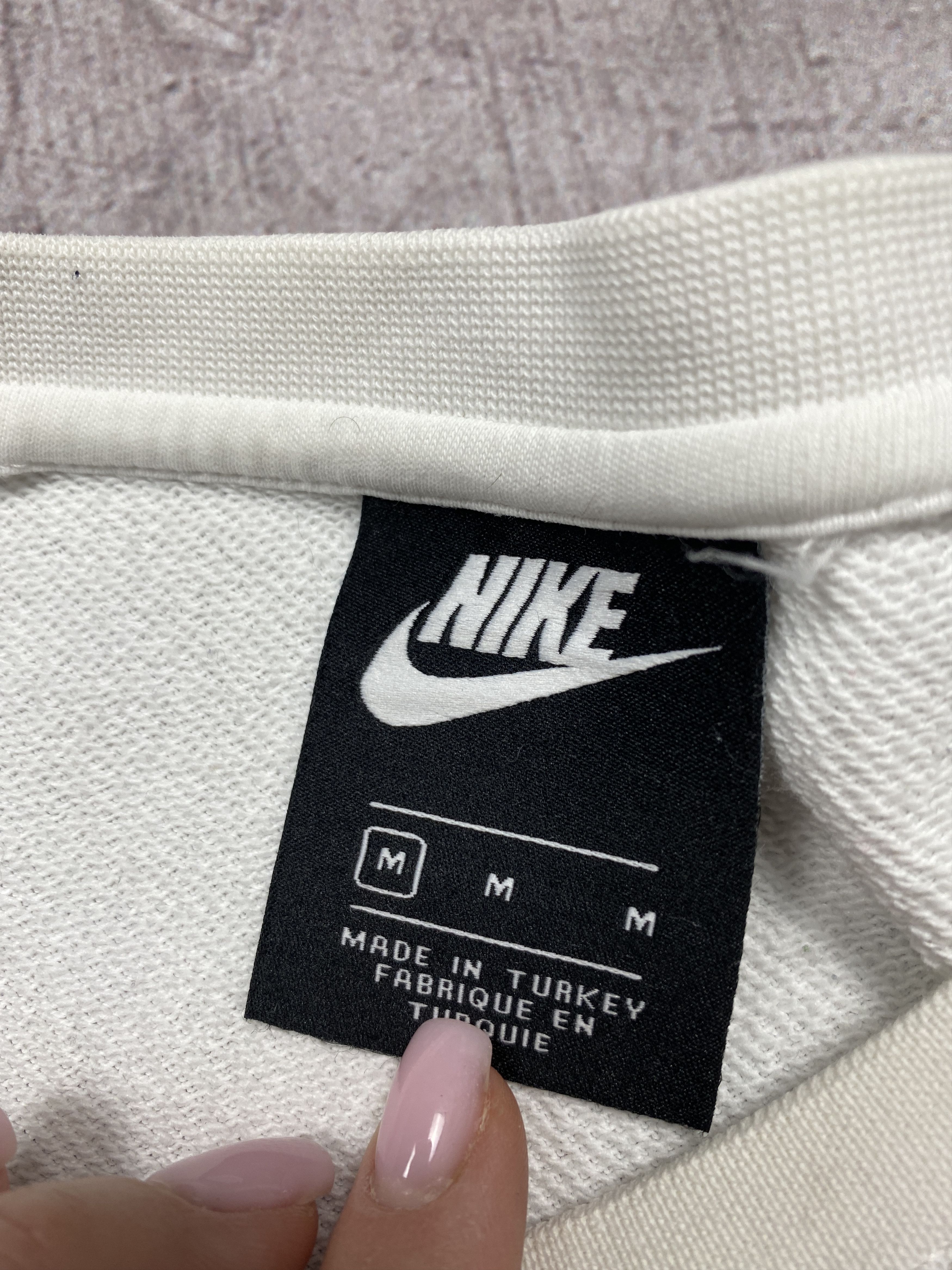 Nike Nike Vintage Big Logo Sweatshirt Y2K Size US M / EU 48-50 / 2 - 8 Thumbnail