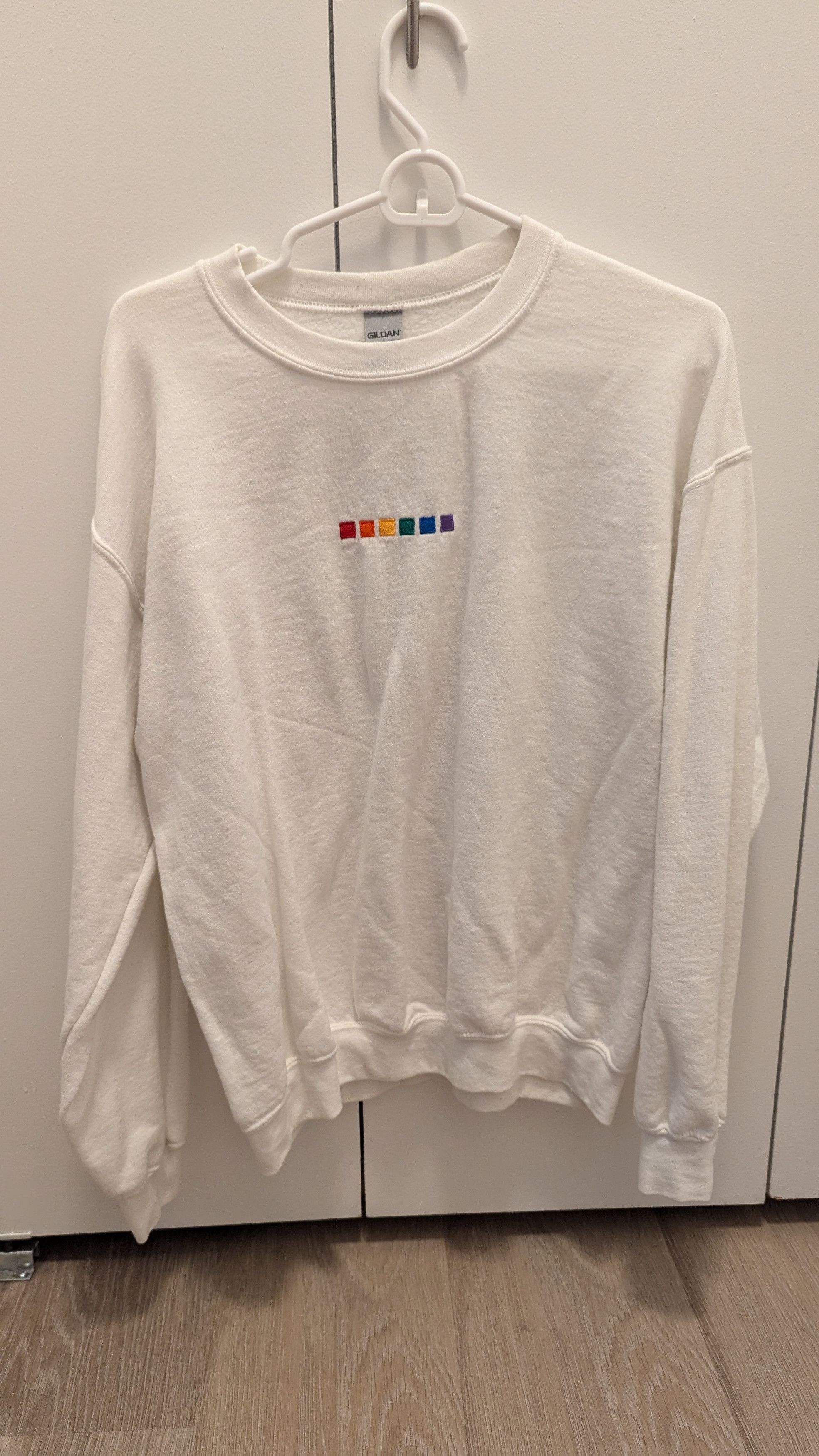 Gildan Embroidered Rainbow Squares Unisex Sweatshirt Size US M / EU 48-50 / 2 - 1 Thumbnail