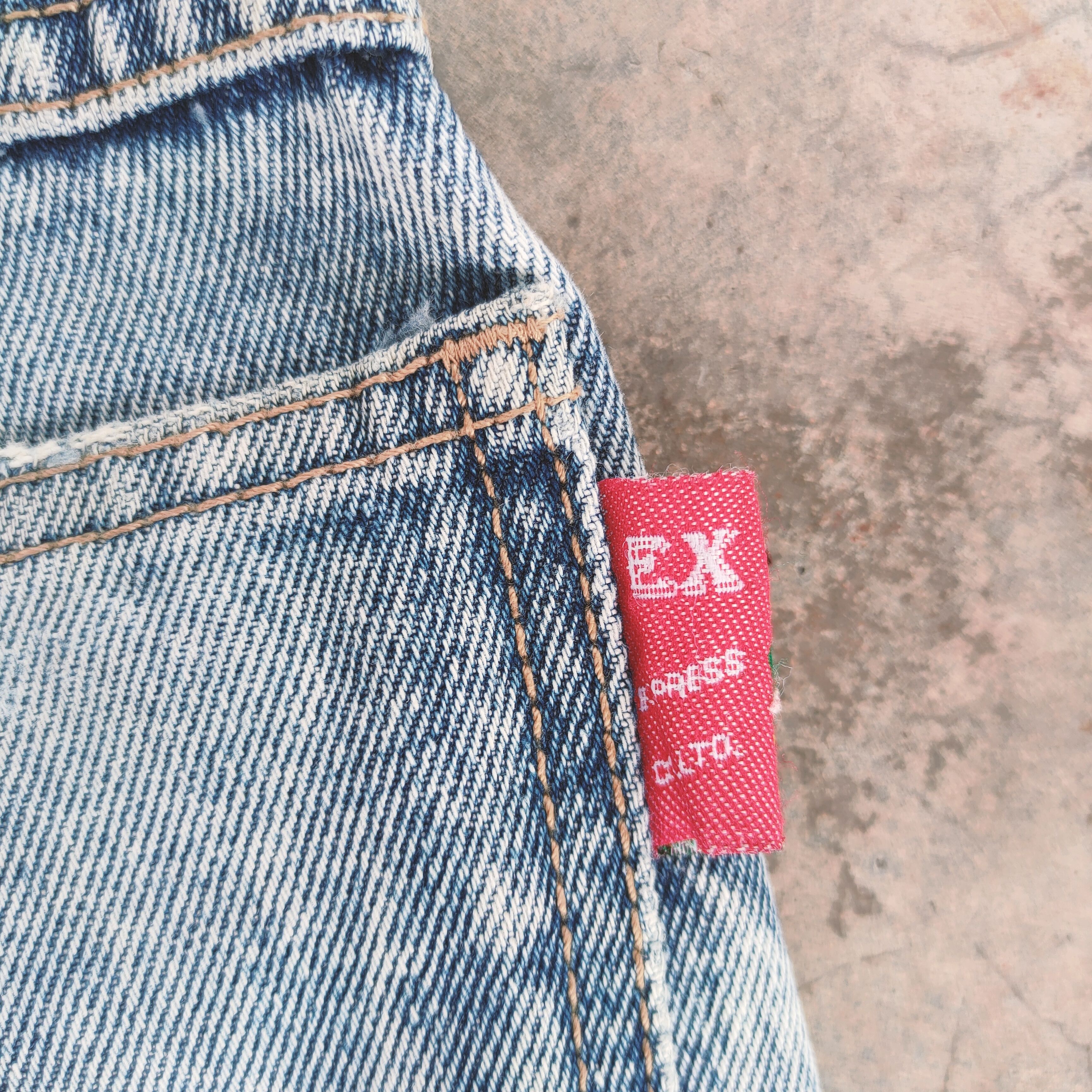 Express VINTAGE EXPRESS.CO DISTRESSED FADED JEANS DENIM PANTS Size US 27 - 13 Thumbnail