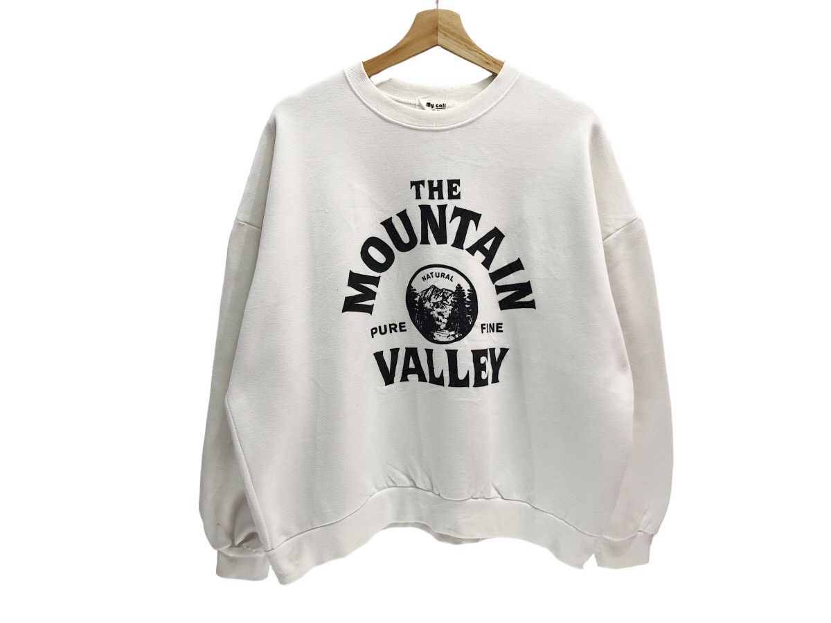 The Mountain Valley Sweatshirt