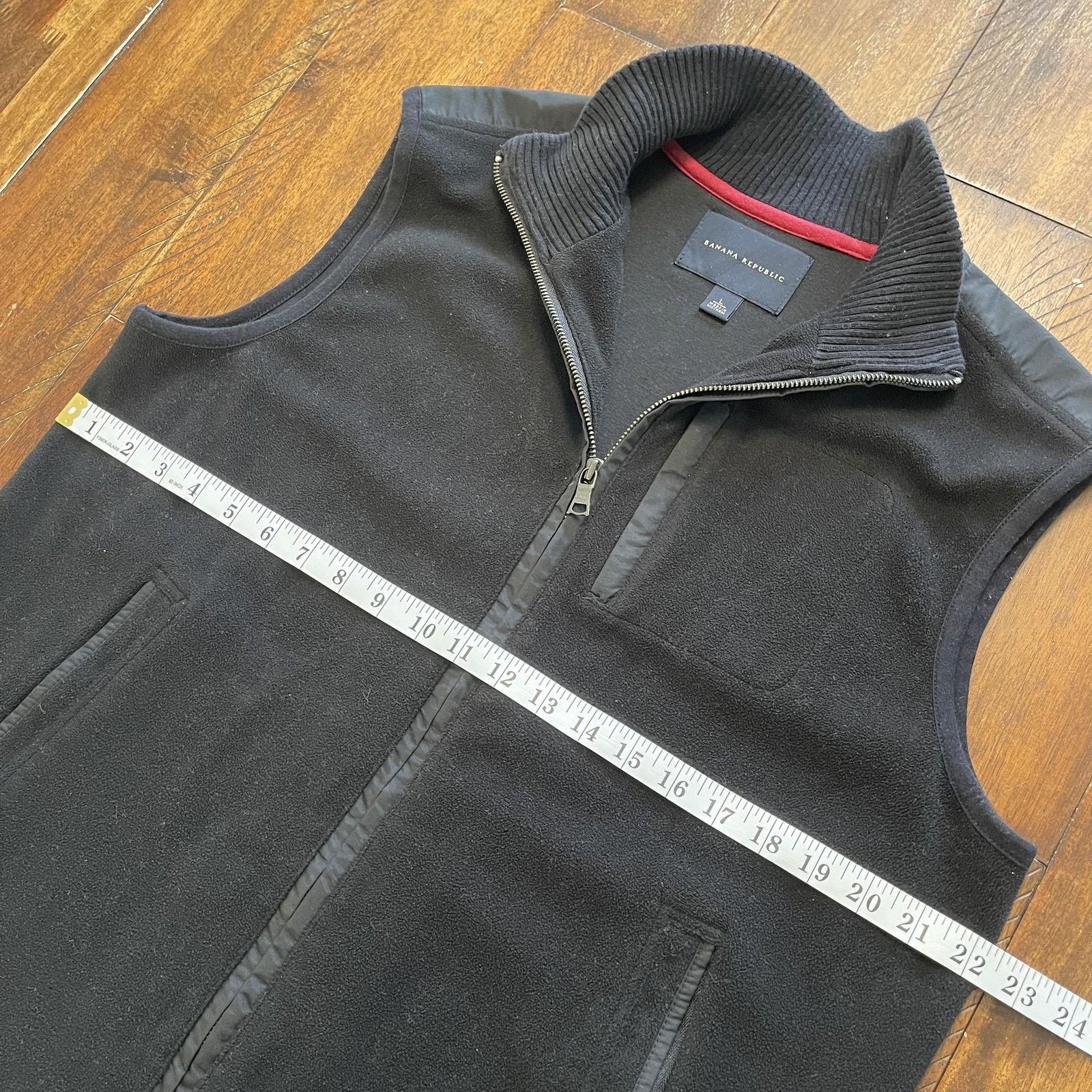 Banana Republic Banana Republic Vest Mens Large Black Mock Neck Lined Casual Size US L / EU 52-54 / 3 - 8 Thumbnail