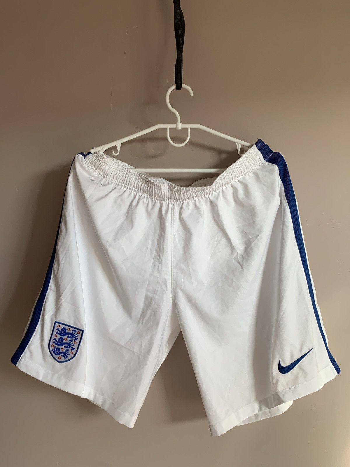 Nike England Nike soccer football shorts home Size US 36 / EU 52 - 1 Thumbnail