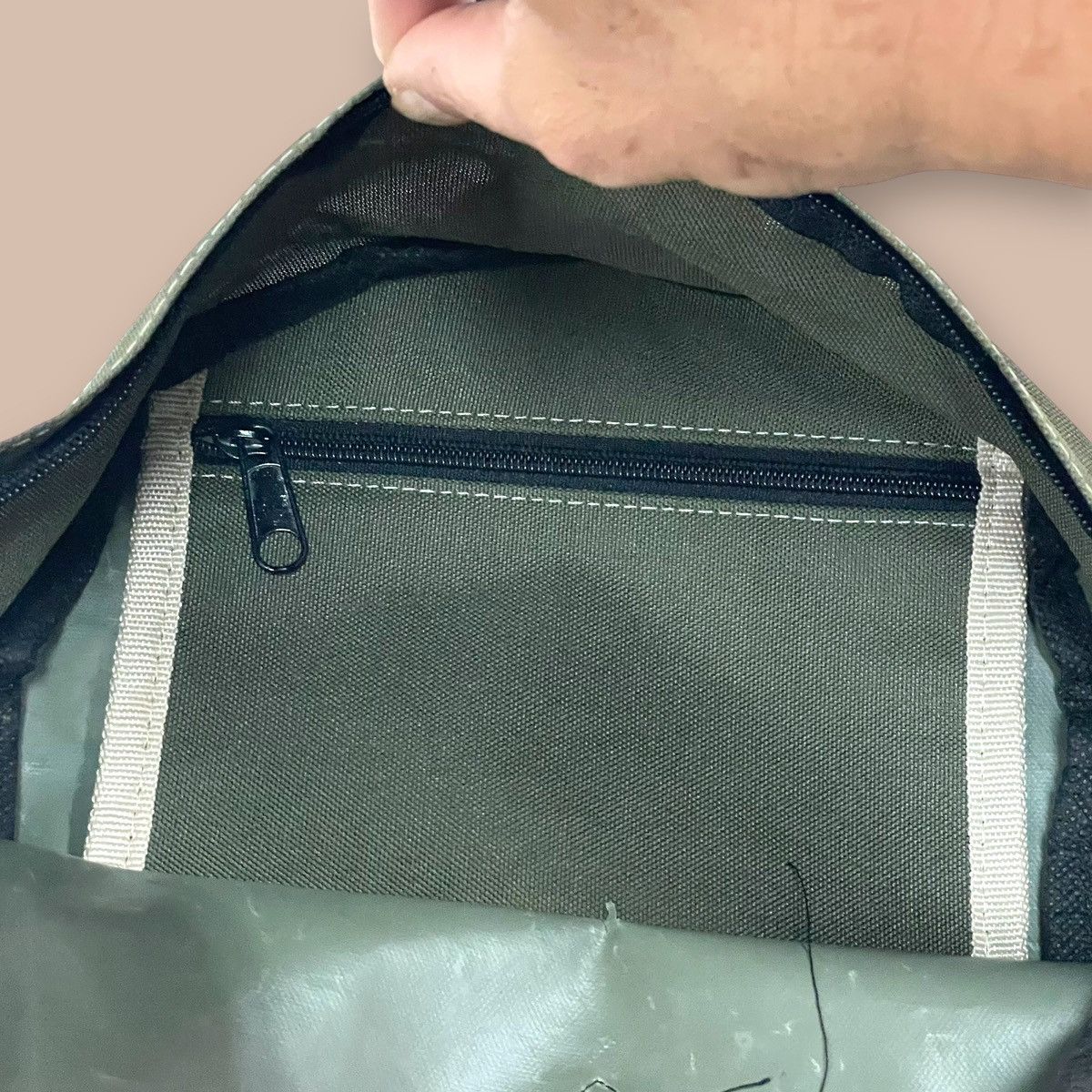 Undercover OG90's-2000's UNDERCOVER Military Green Backpack Size ONE SIZE - 13 Thumbnail