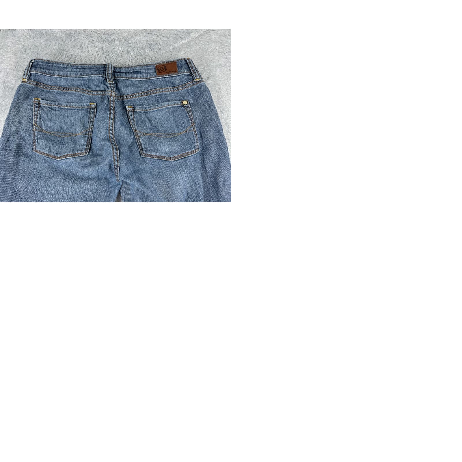 Denime Bullhead Jeans Womens Blue Denim Super Skinny Low Rise 28x30 Cotton Blend 7 Regular Stretch Distressed Embroidered Zipper 5-Pocket Design Pants Size 28" / US 6 / IT 42 - 10 Thumbnail