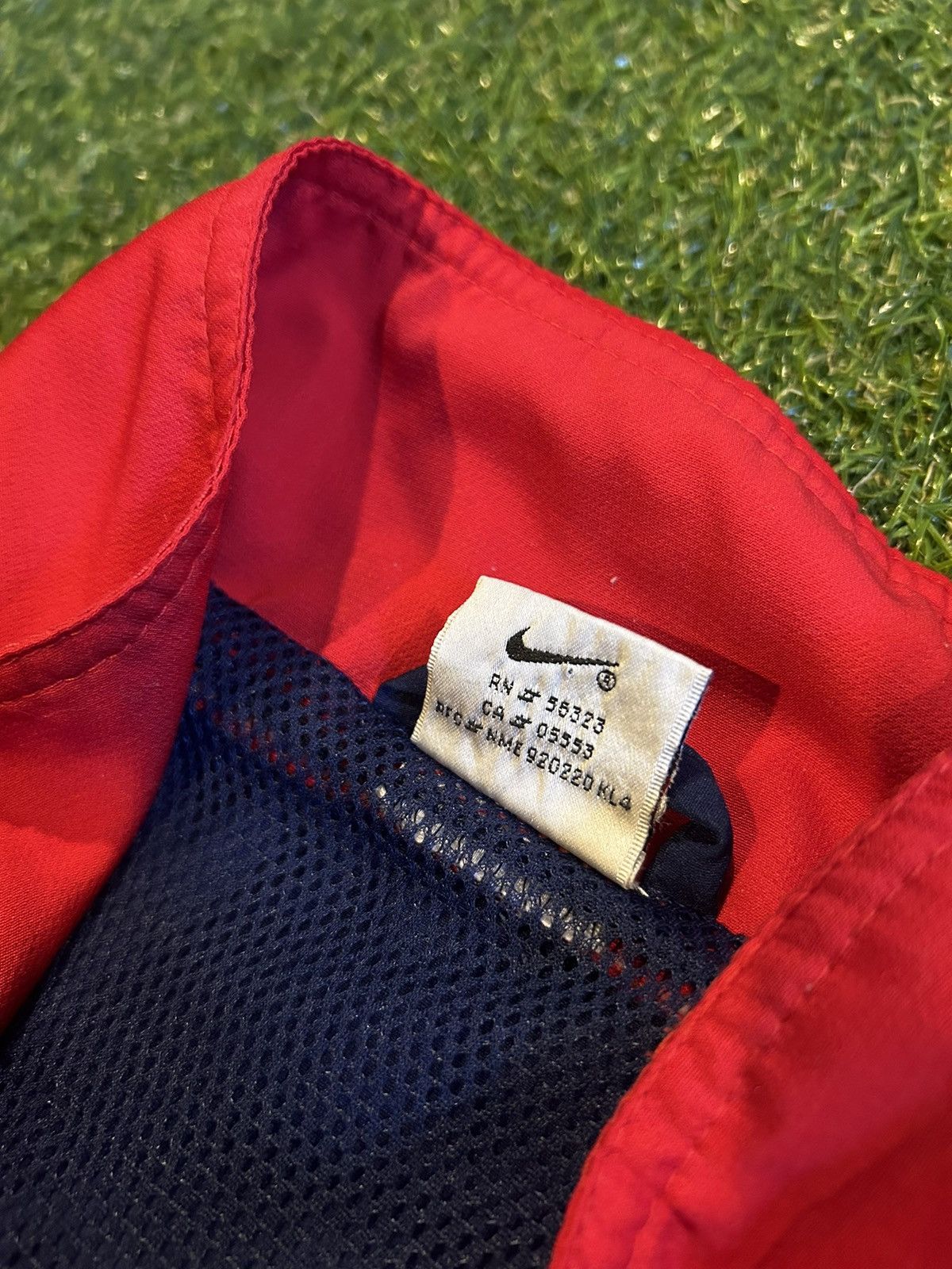 Nike 96/98 USMNT Light Training Jacket Size US L / EU 52-54 / 3 - 16 Thumbnail