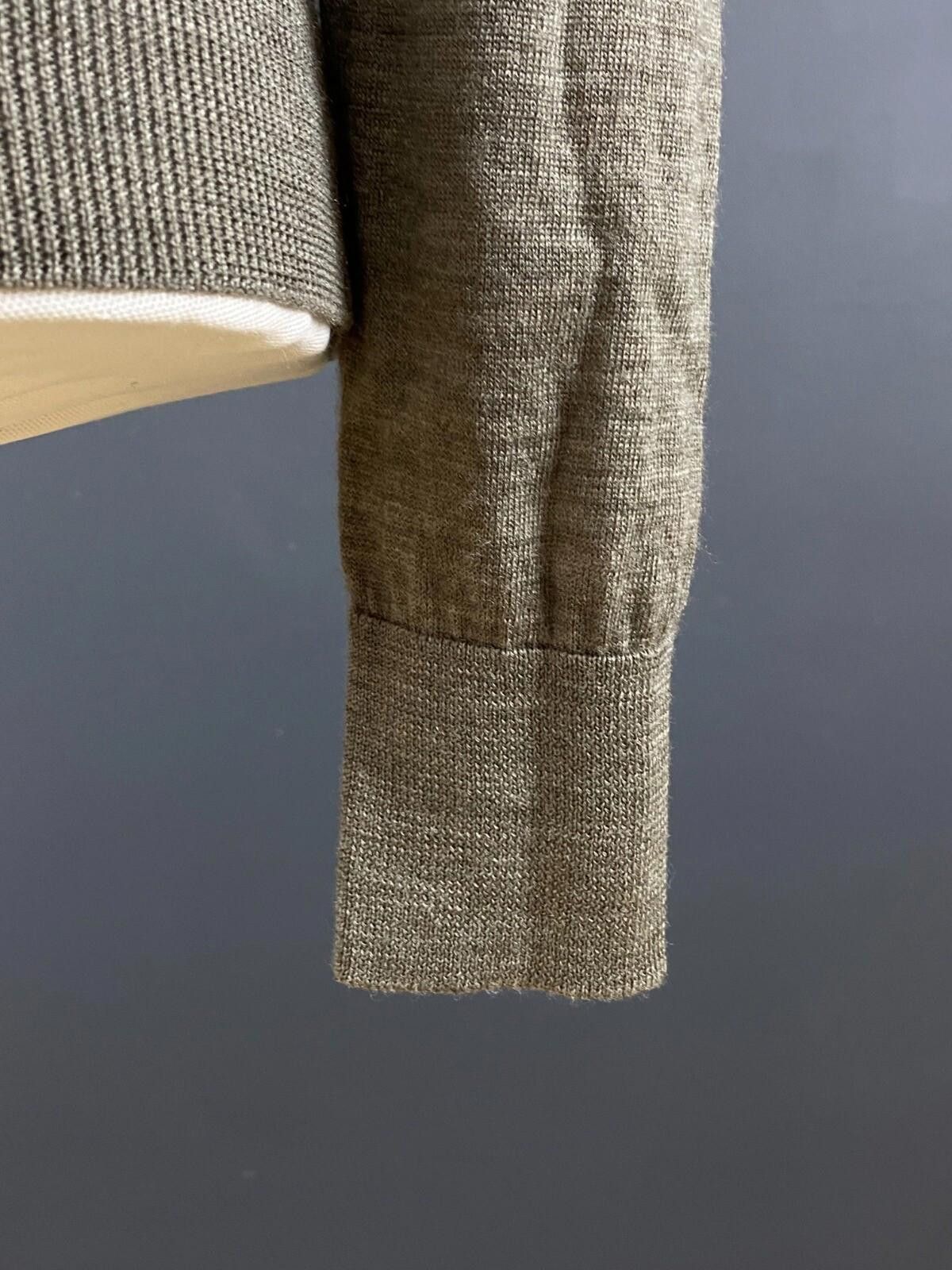 Allsaints AllSaints 100% Merino Wool V-Neck Knit Sweater Size S Size US S / EU 44-46 / 1 - 12 Thumbnail