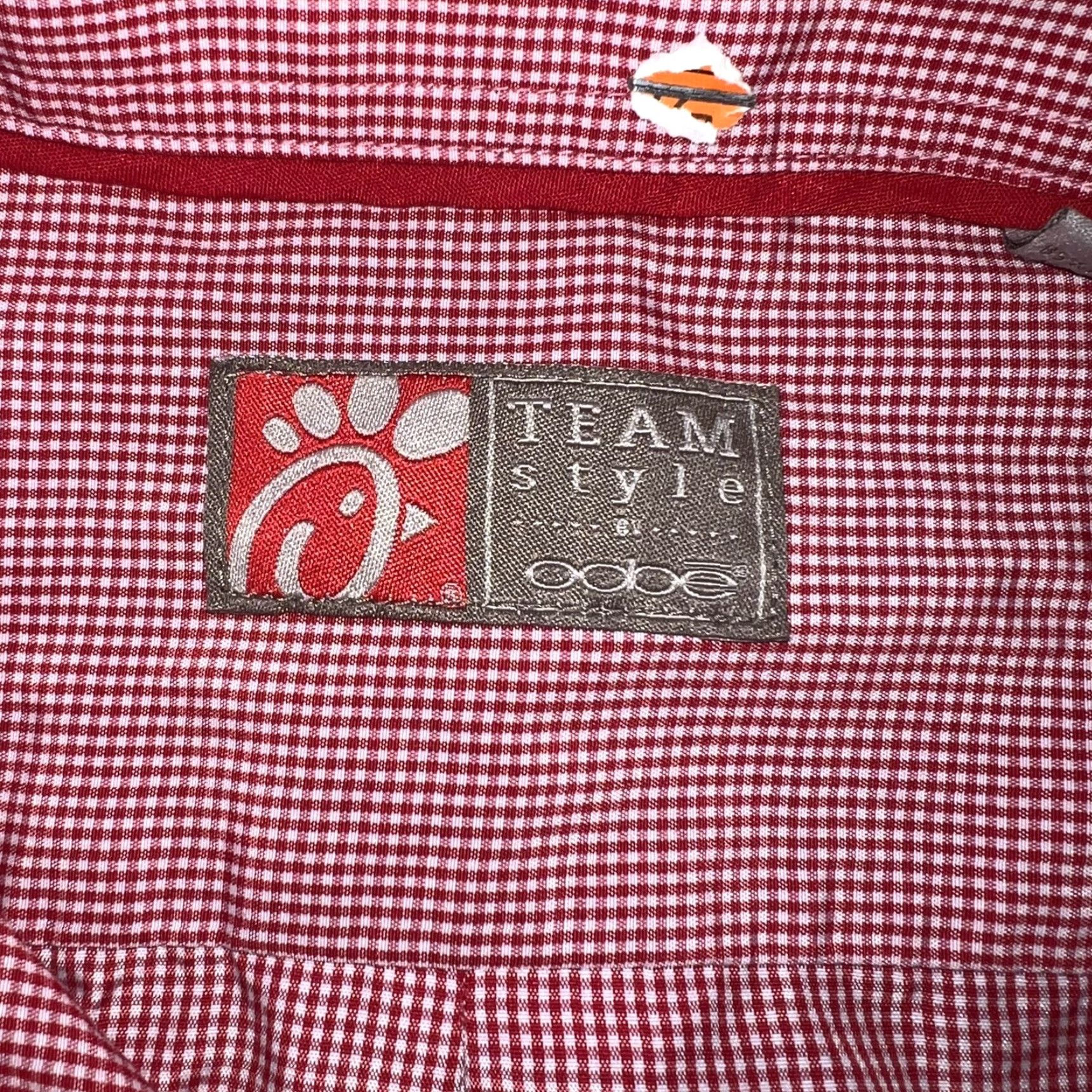 Vintage Chick Fil A Team Style Long Sleeve Red Plaid Button Shirt Mens Size L Size US L / EU 52-54 / 3 - 3 Thumbnail