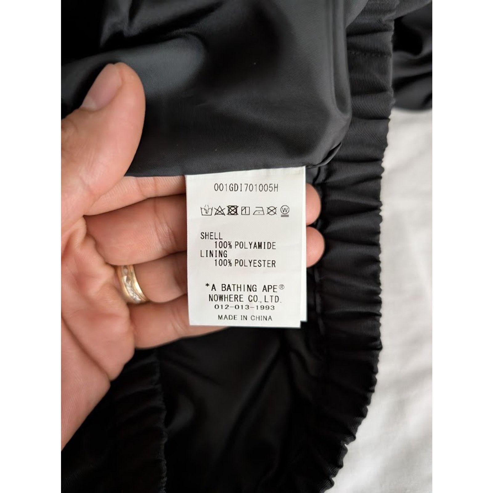Bape o1rshd1 Logo Windbreaker Jacket in Black Size US L / EU 52-54 / 3 - 17 Thumbnail