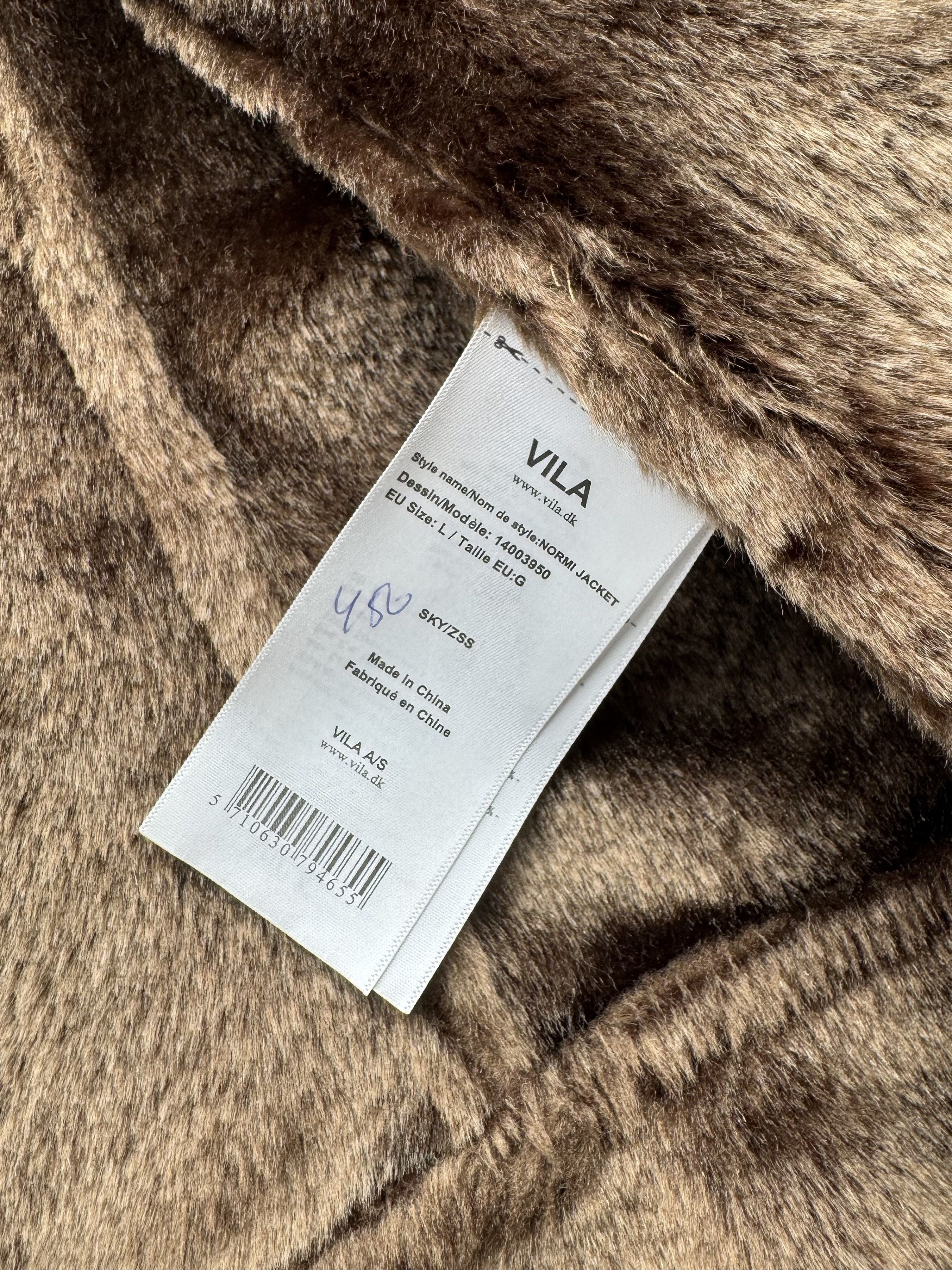Japanese Brand Vintage Faux Sheepskin Coat (D10)(D15) Size L / US 10 / IT 46 - 7 Thumbnail