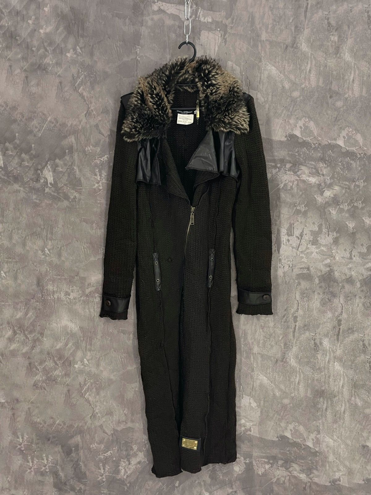 Dolce & Gabbana × If Six Was Nine × Japanese Brand Vintage D&G Dolce & Gabbana Long Faux Fur Y2K Sweater Size L / US 10 / IT 46 - 1 Thumbnail