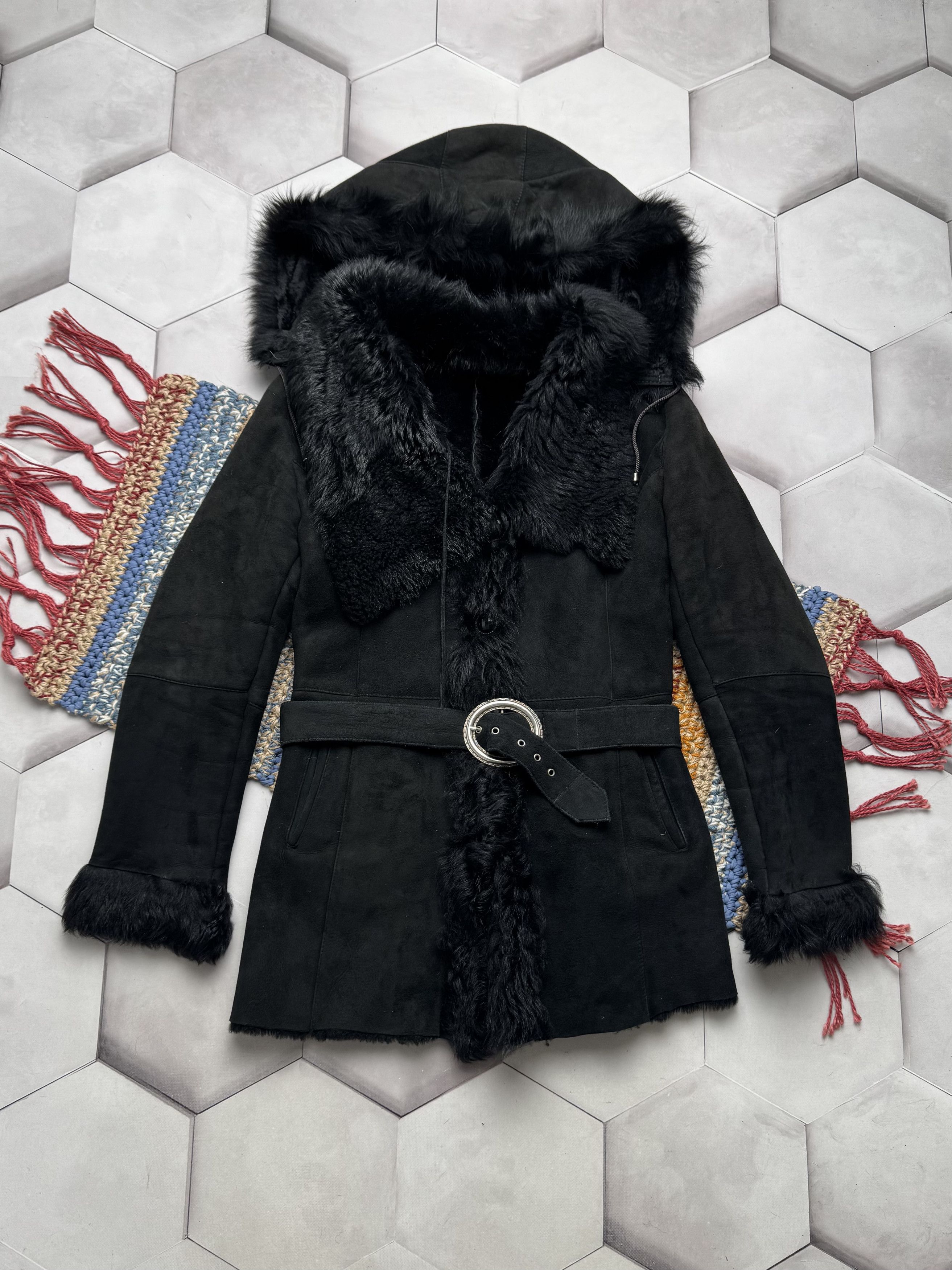 Japanese Brand Vintage Real Sheepskin Hooded Coat (E4) Size XS / US 0-2 / IT 36-38 - 1 Thumbnail