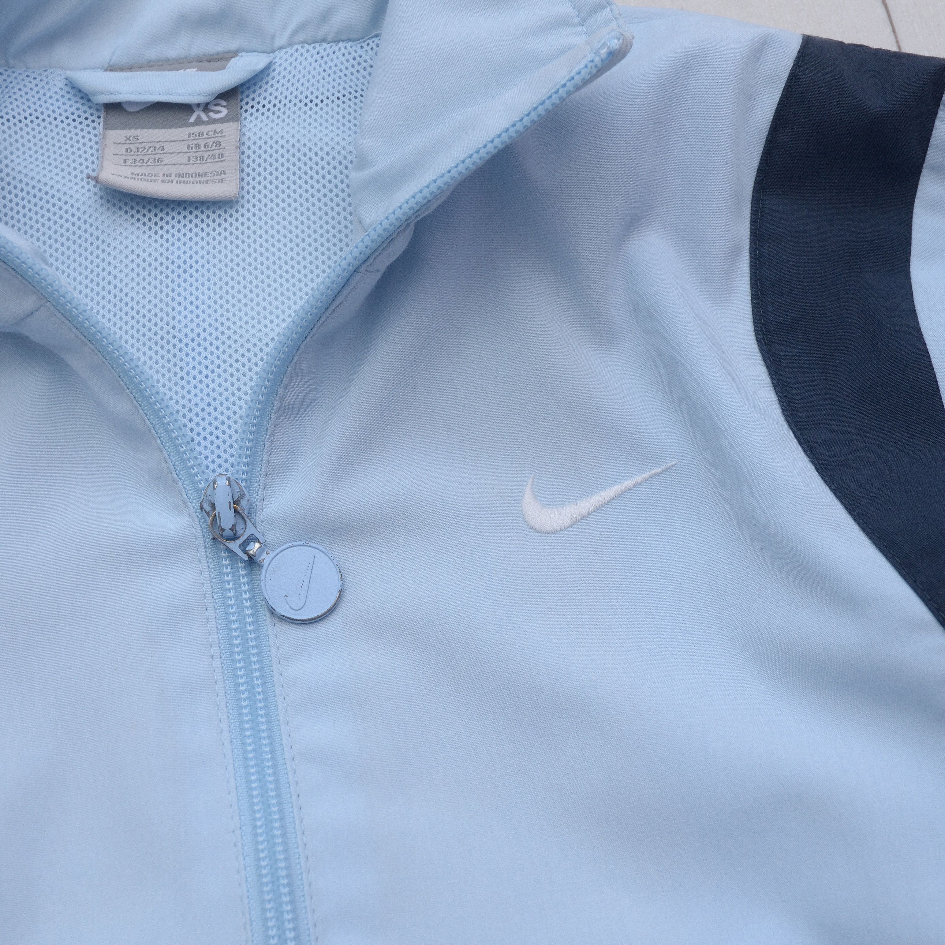 Nike Vintage Nike Mini Swoosh Light Zip Jacket Windbreaker Size XS / US 0-2 / IT 36-38 - 4 Thumbnail