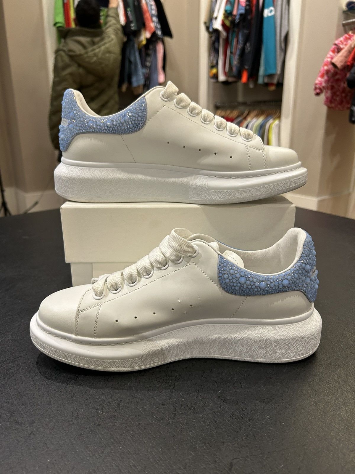 Alexander McQueen Alexander McQueen Oversized Jewels Sneaker Size US 7 / EU 40 - 2 Thumbnail