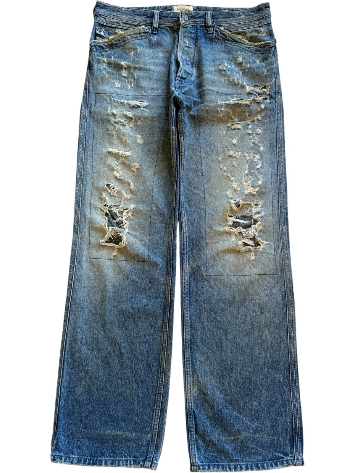 Diesel Vintage Diesel Faded Blue Wash Distressed Baggy Jeans Size US 34 / EU 50 - 1 Thumbnail