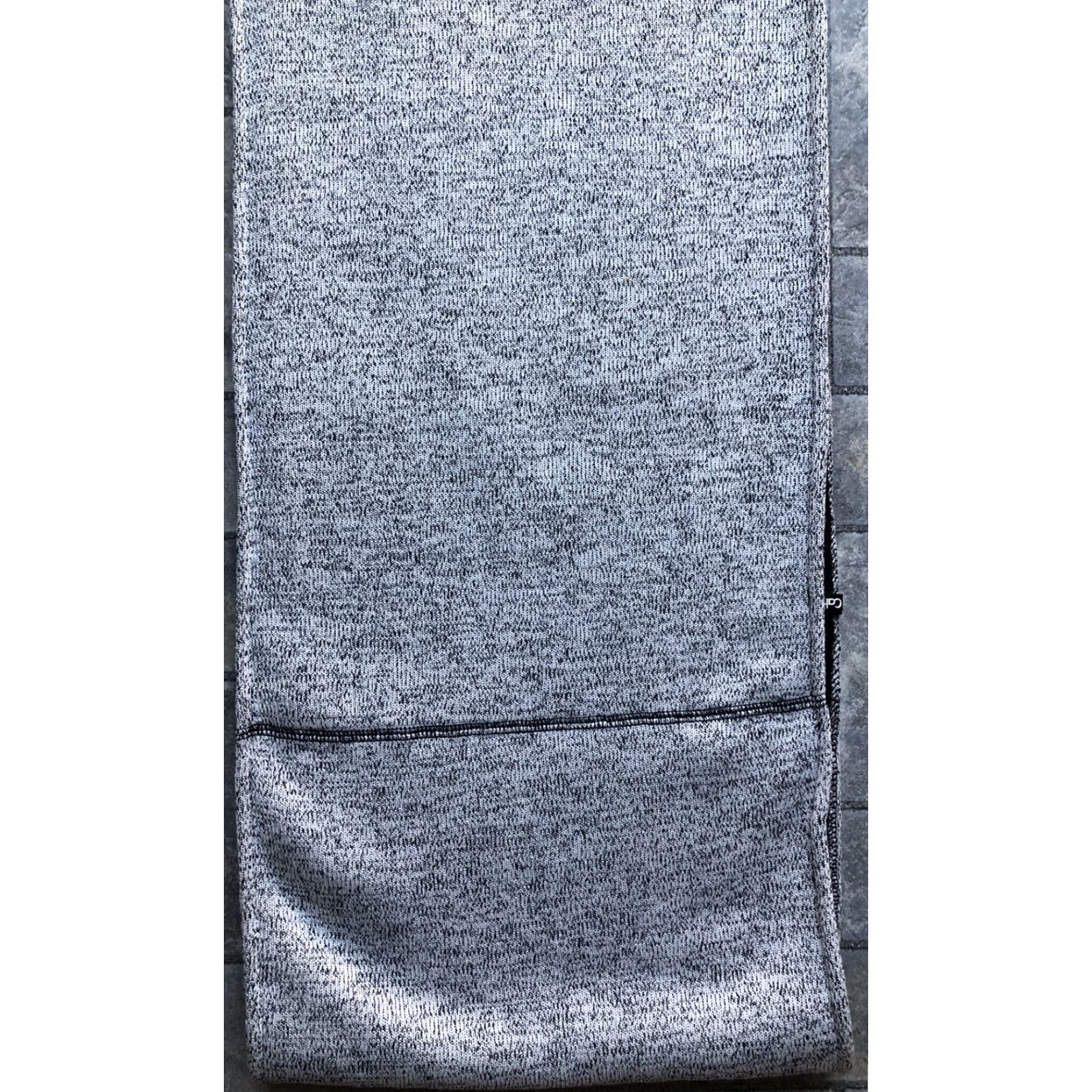 Calvin Klein VINTAGE Calvin Klein Scarf Gray & Black RN#54163 CA#57151 Women's Scarf Gray Black RN#54163 CA#57151 Size ONE SIZE - 4 Thumbnail