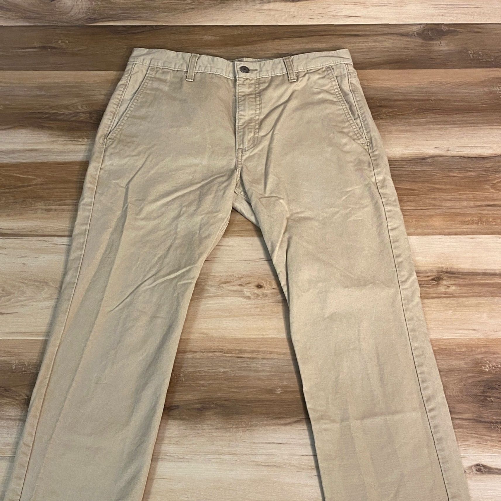 Levi's Levi's Chino Pants Straight Fit Casual Trousers Size 32x32 Men's Beige Cotton Button Front Pockets 500 Series Size US 32 / EU 48 - 6 Thumbnail