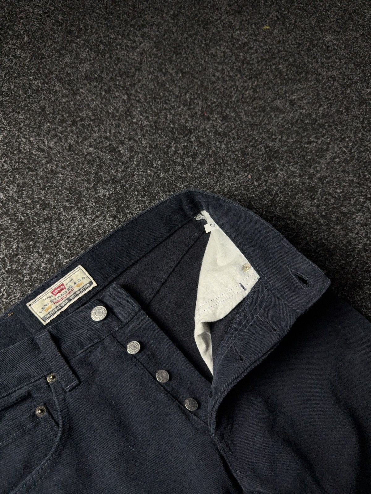 Levi's Vintage Clothing Rare RETRO 80s Levi’s 440 Navy Corduroy Pants Made in It Size 27" / US 4 / IT 40 - 9 Thumbnail