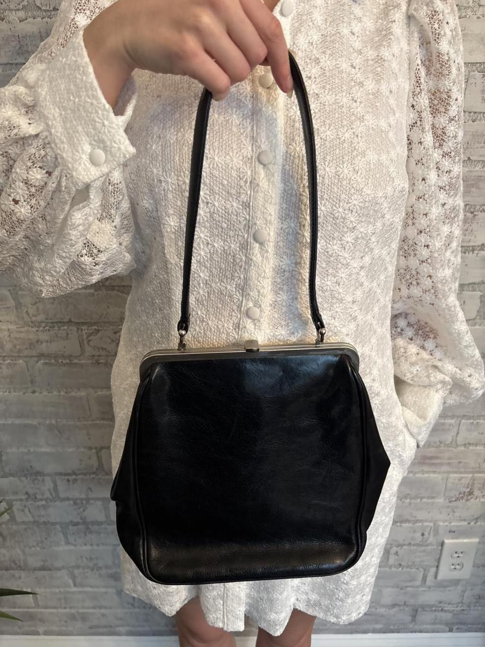 Hobo Vintage Hobo Black Leather Handbag Size ONE SIZE - 5 Thumbnail