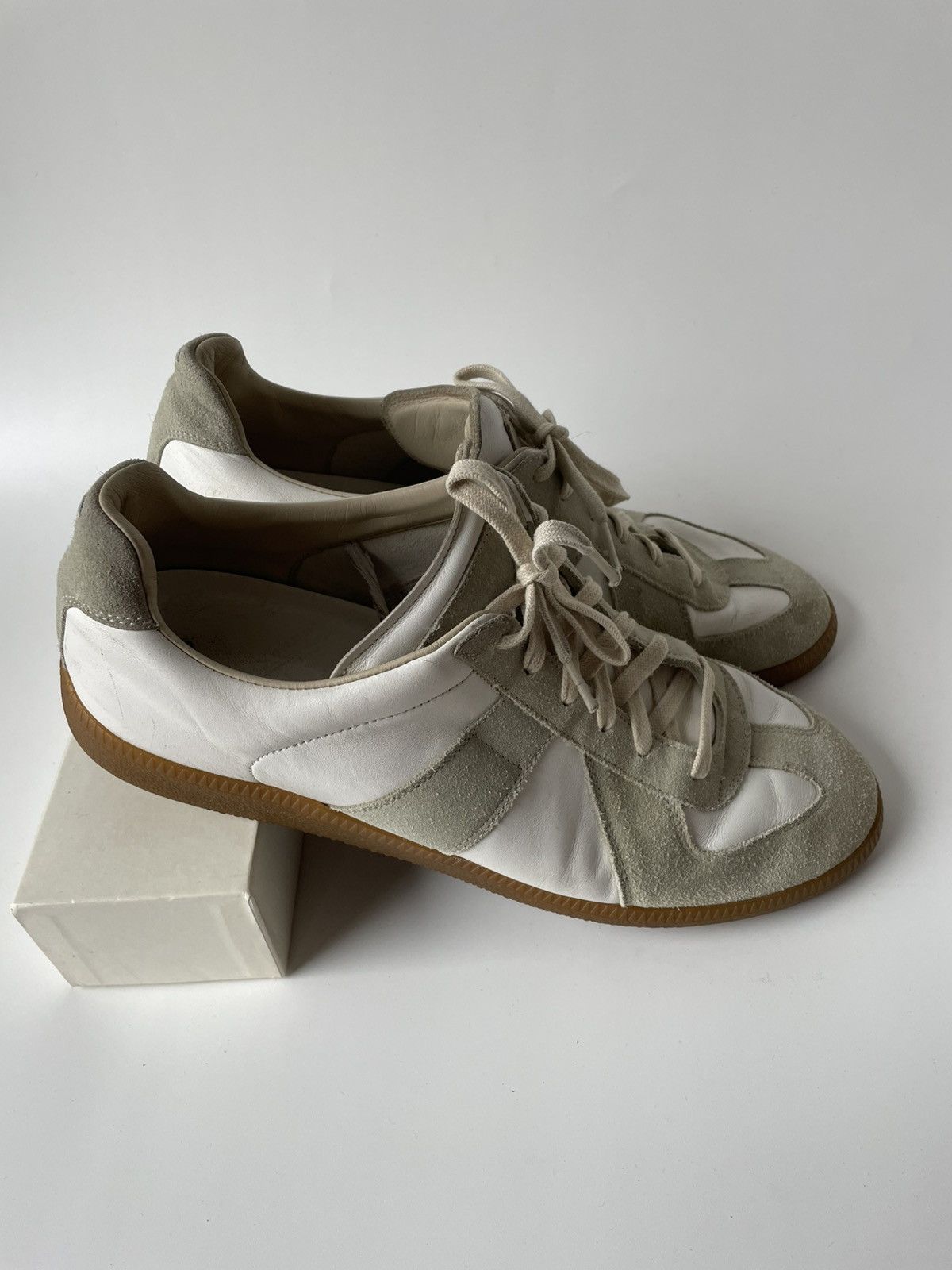 Maison Margiela MAISON MARGIELA Replica Sneakers Size US 11.5 / EU 44-45 - 4 Thumbnail