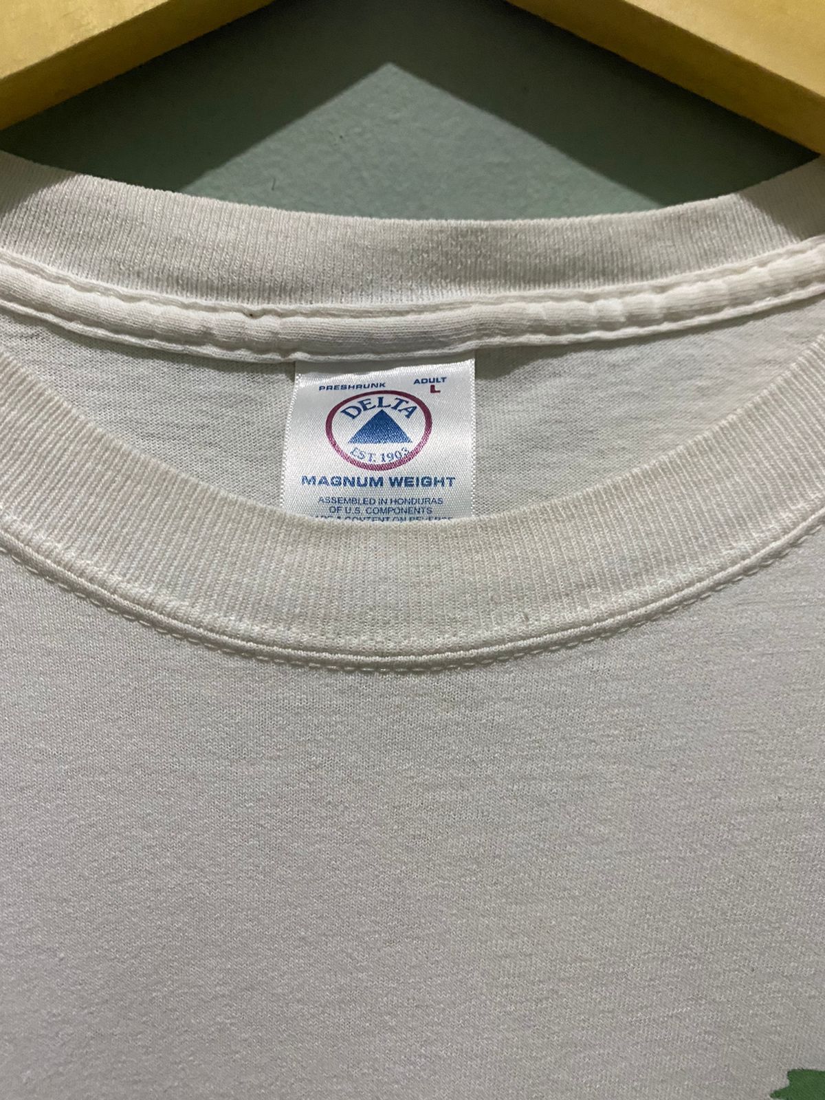 Vintage Jesus Tee Size US L / EU 52-54 / 3 - 6 Thumbnail