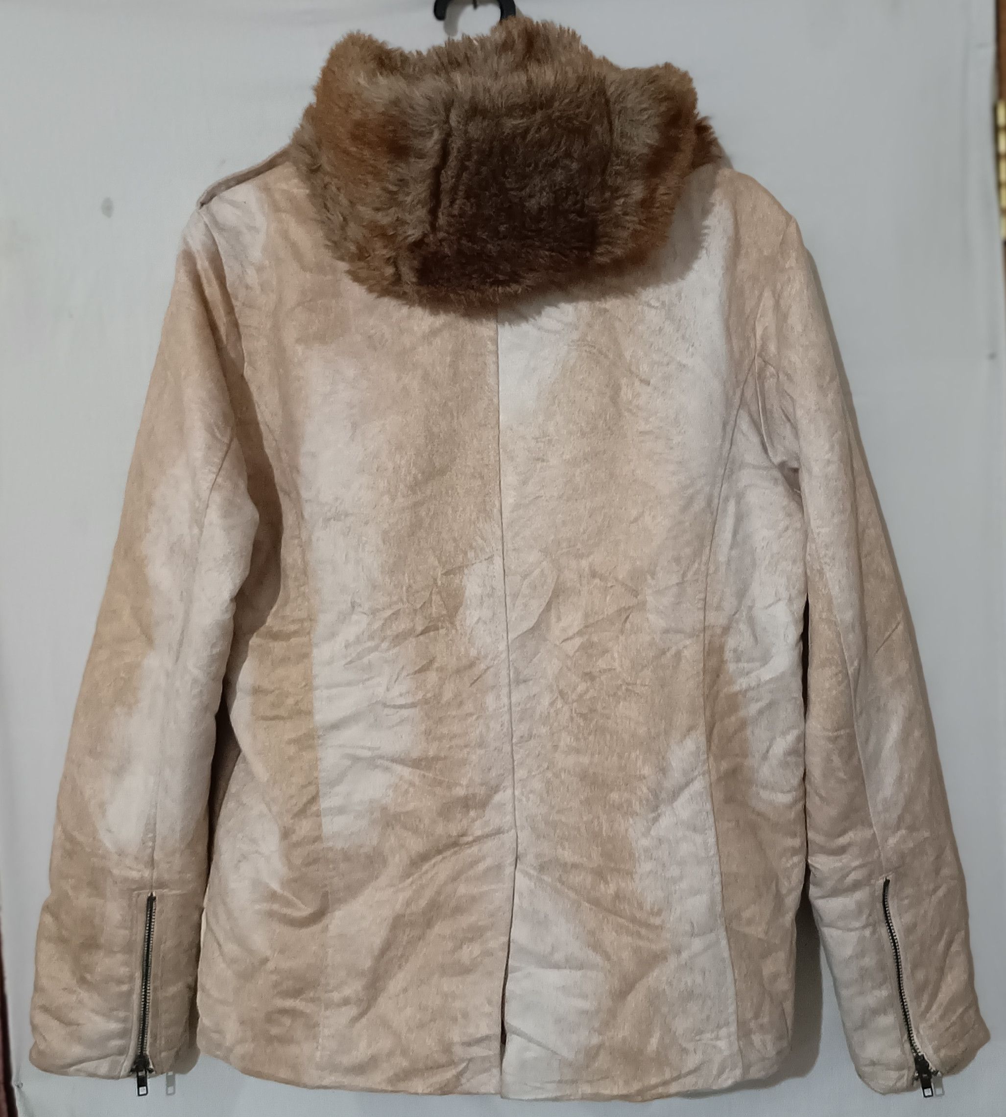 If Six Was Nine ARCHIVE Bernings Sho Asymmetrical Fur Biker Jacket Inner Size US M / EU 48-50 / 2 - 4 Thumbnail