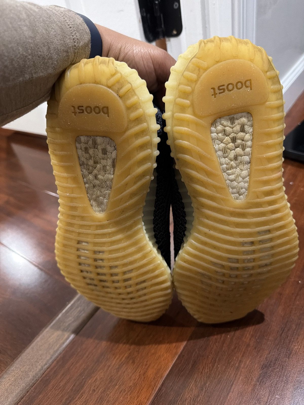 Yeezy Adidas Yeezy Boost 350 V2 Black non Reflective Static Size US 8 / EU 41 - 5 Thumbnail