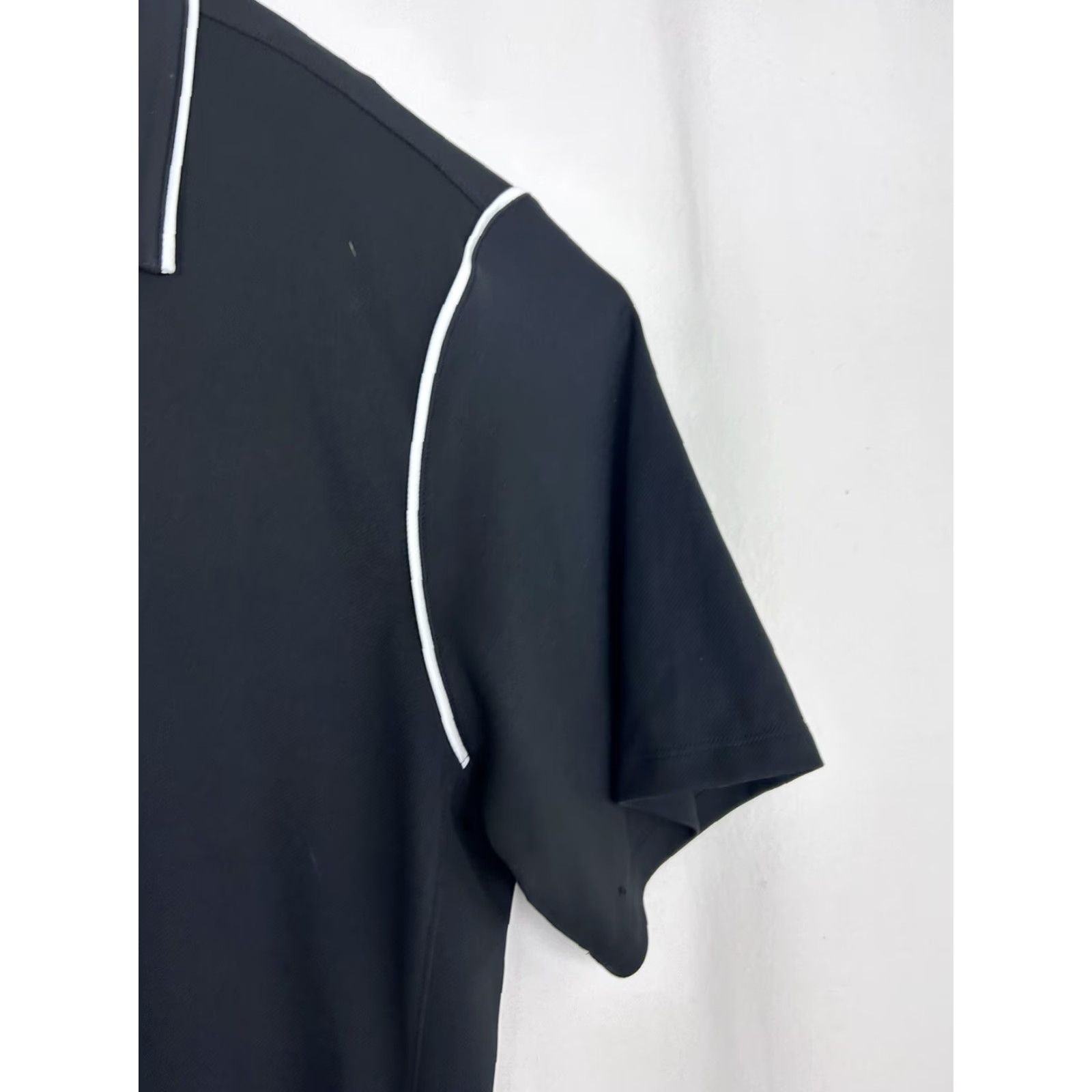 Nike Nike Dri Fit Mens XL Black White Active Golf Lightweight Polo Shirt Size US XL / EU 56 / 4 - 4 Thumbnail