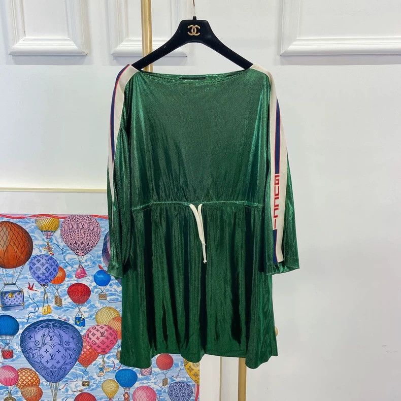 Gucci Gucci Green Off-Shoulder Dress in XXS- DMC Size 22" - 1 Thumbnail