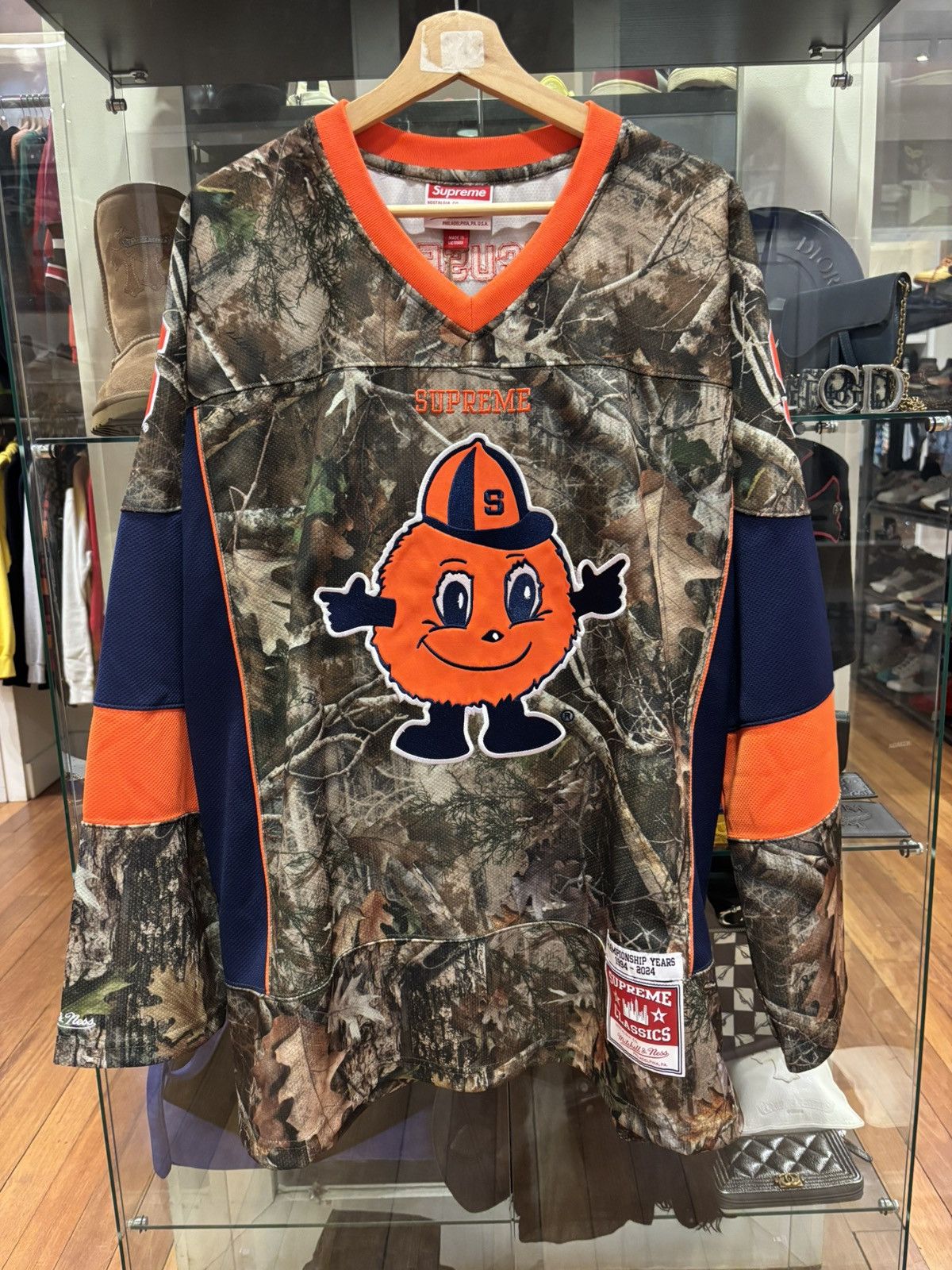 Mitchell & Ness × Supreme Supreme Mitchell & Ness NCAA