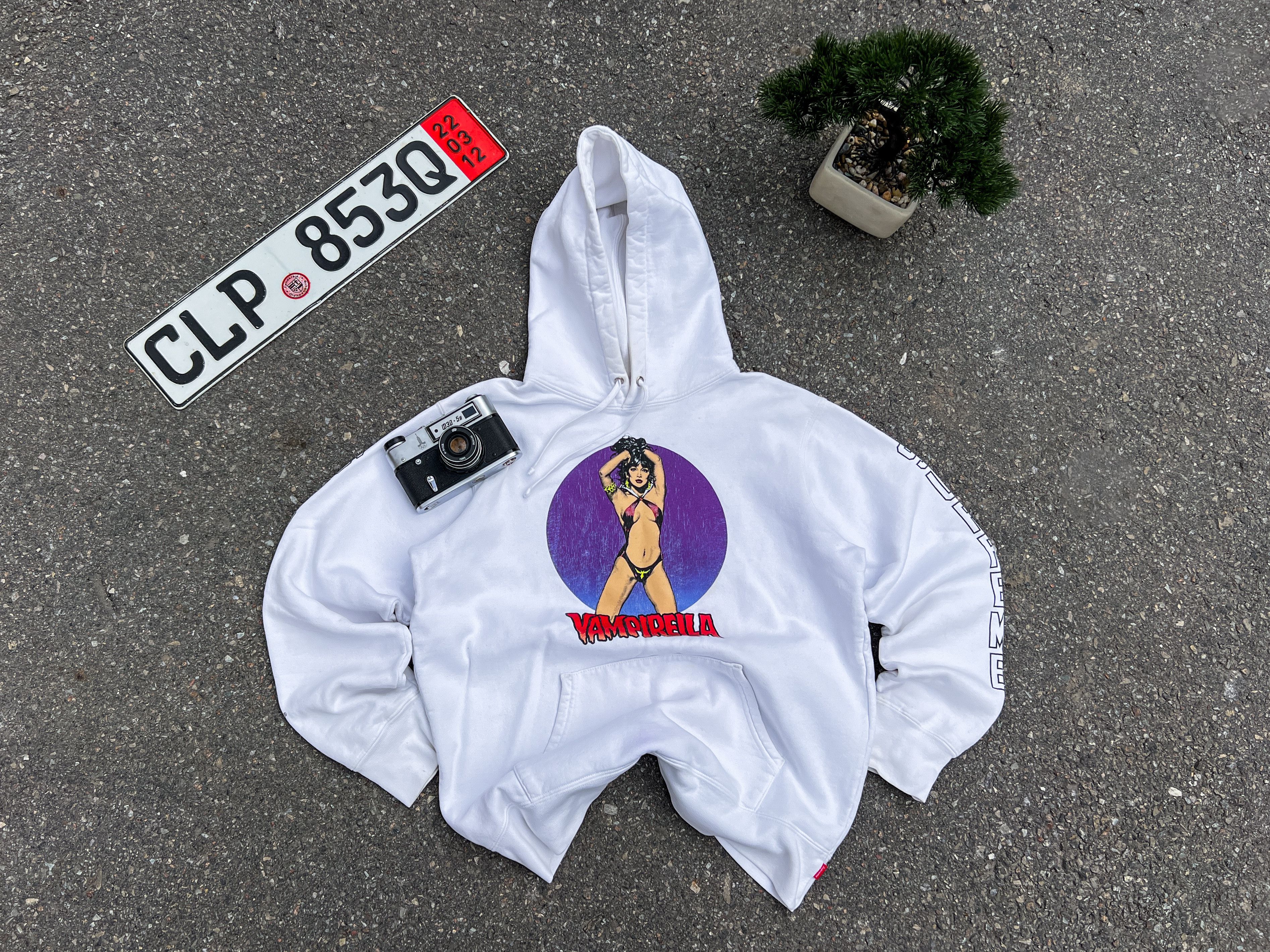 Vampirella supreme hoodie clearance