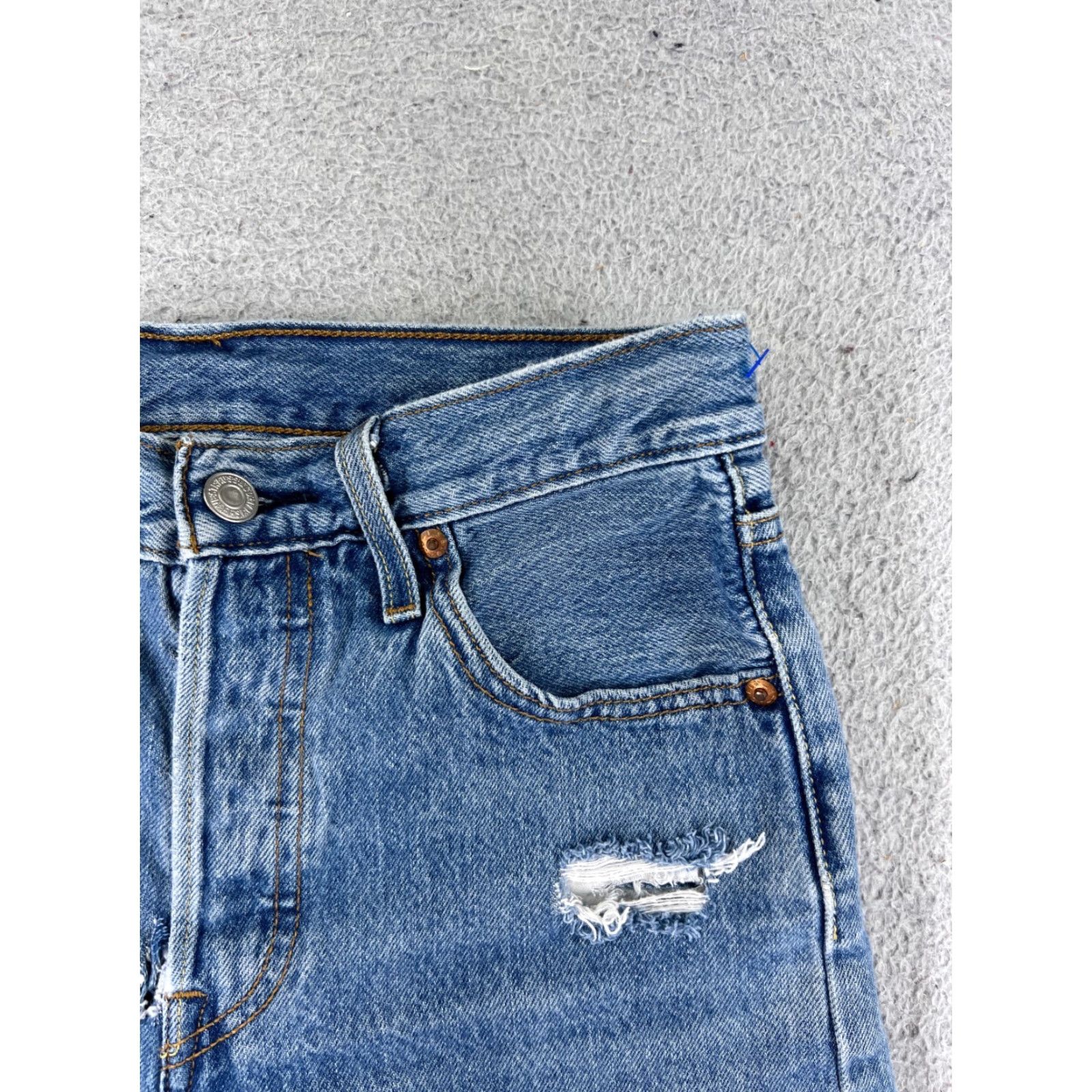 Levi's Levi's Shorts Womens 25 Blue Denim Cut-Off 501 Button Fly 25x2 Vintage No 25 Mid Rise Casual Beach Summer Womens Denim Short Jeans Size 42" / US 20 - 5 Thumbnail
