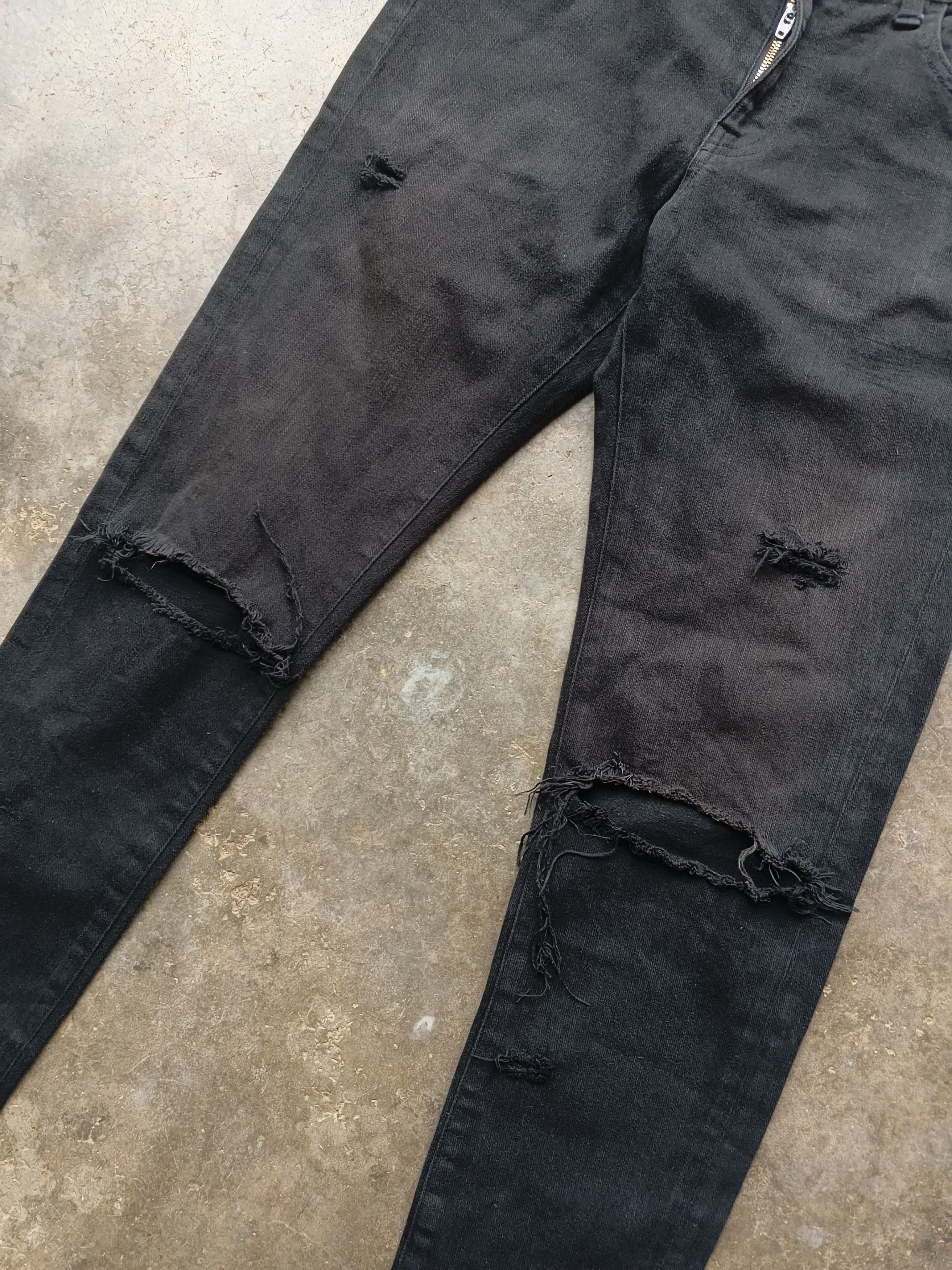 Undercover Undercover distressed skinny jeans Size US 30 / EU 46 - 3 Thumbnail