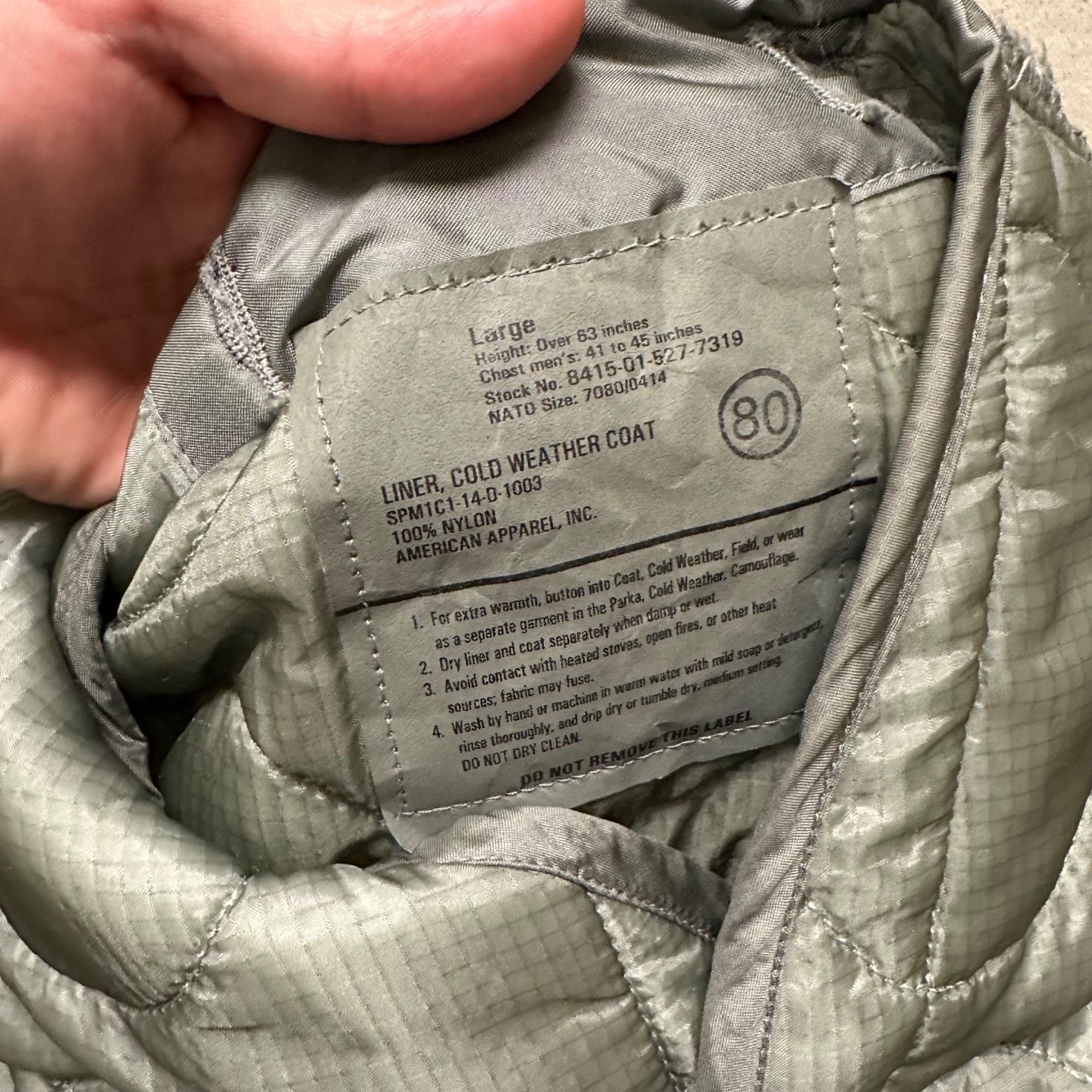 Vintage Vintage New Oldstock Military Liner Quilted Jacket Size US L / EU 52-54 / 3 - 2 Thumbnail