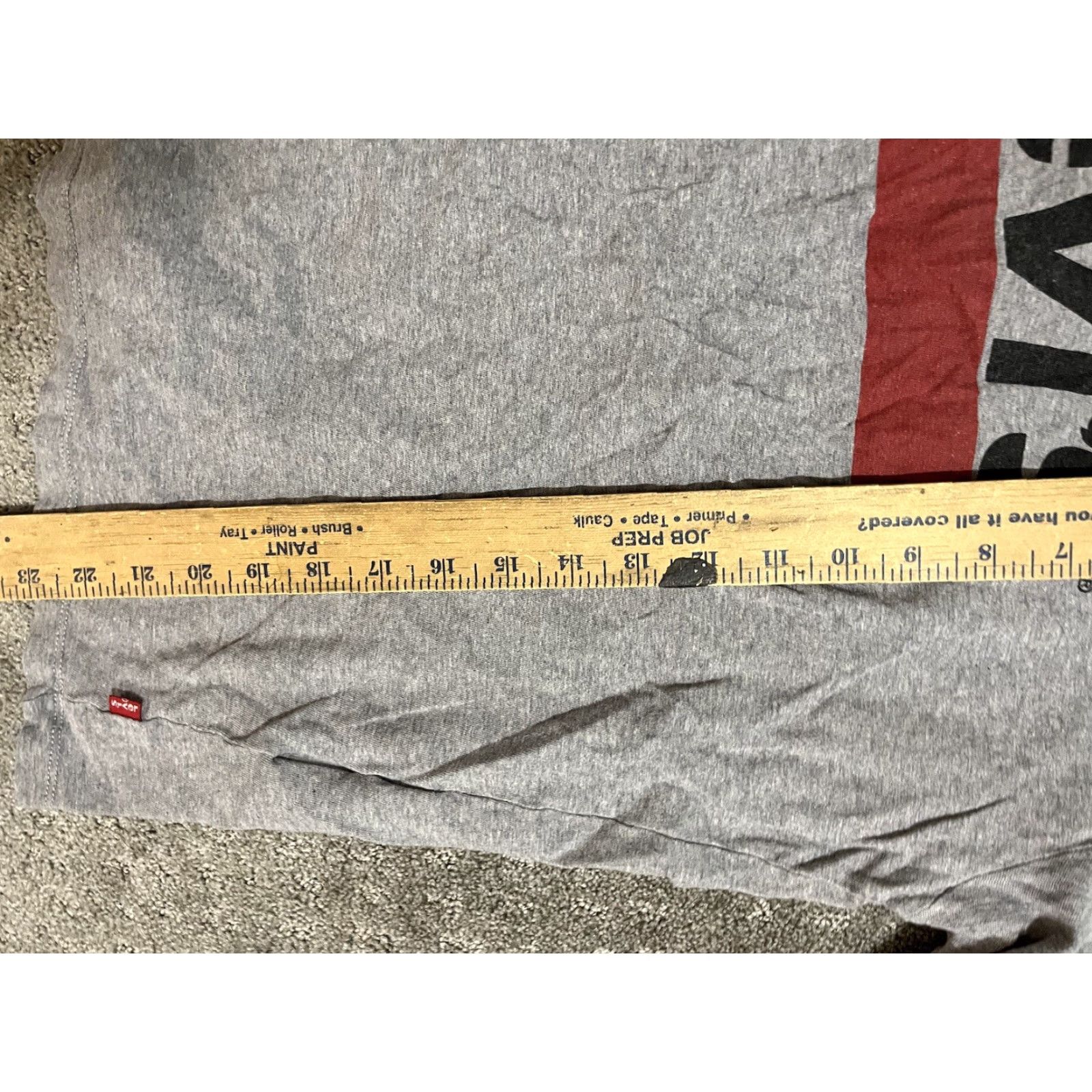 Levi's Levi's Gray Crew Neck T-Shirt Adult Medium Short Sleeve Solid Logo 90s Mens Size US M / EU 48-50 / 2 - 6 Thumbnail