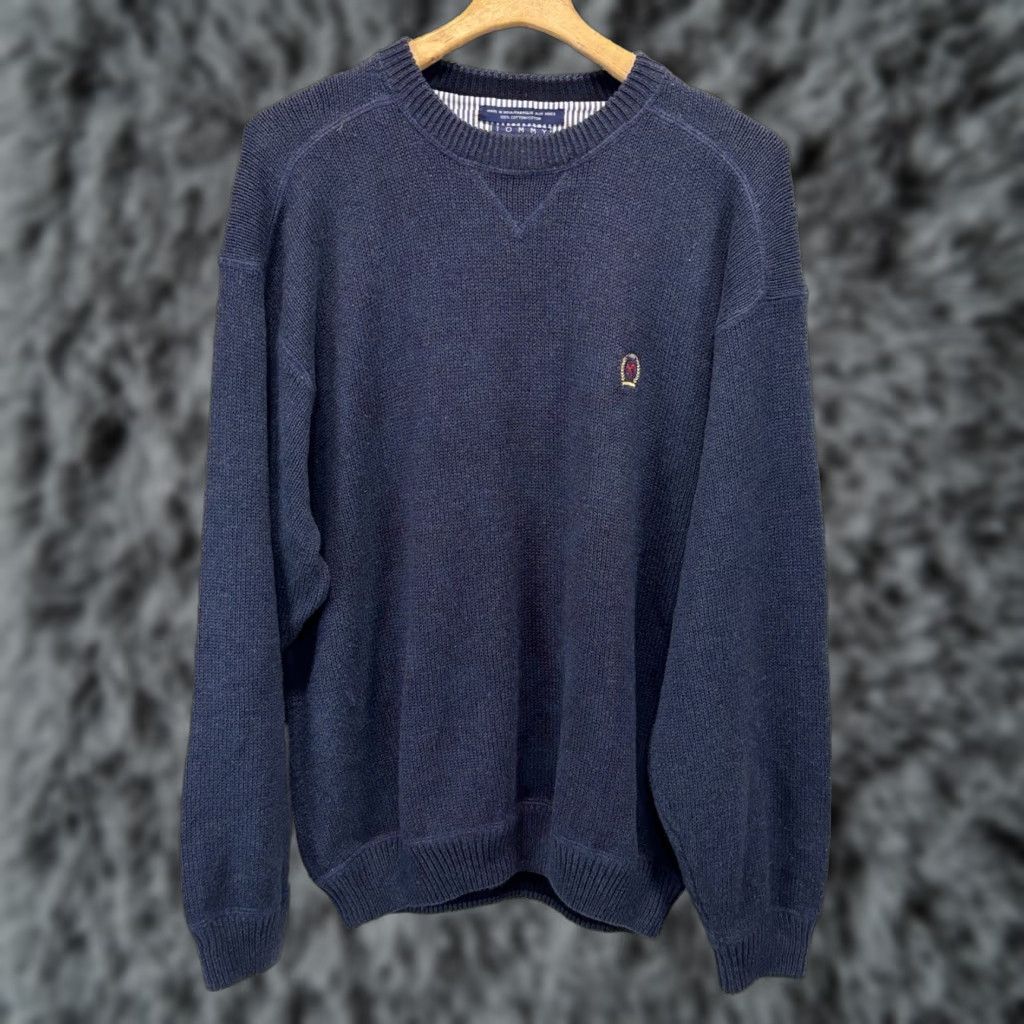 Tommy Hilfiger VINTAGE Tommy Hilfiger Sweater Shirt Men’s Large Blue Crew Knit Cotton 90s Crest Pullover Mens Size US L / EU 52-54 / 3 - 1 Thumbnail