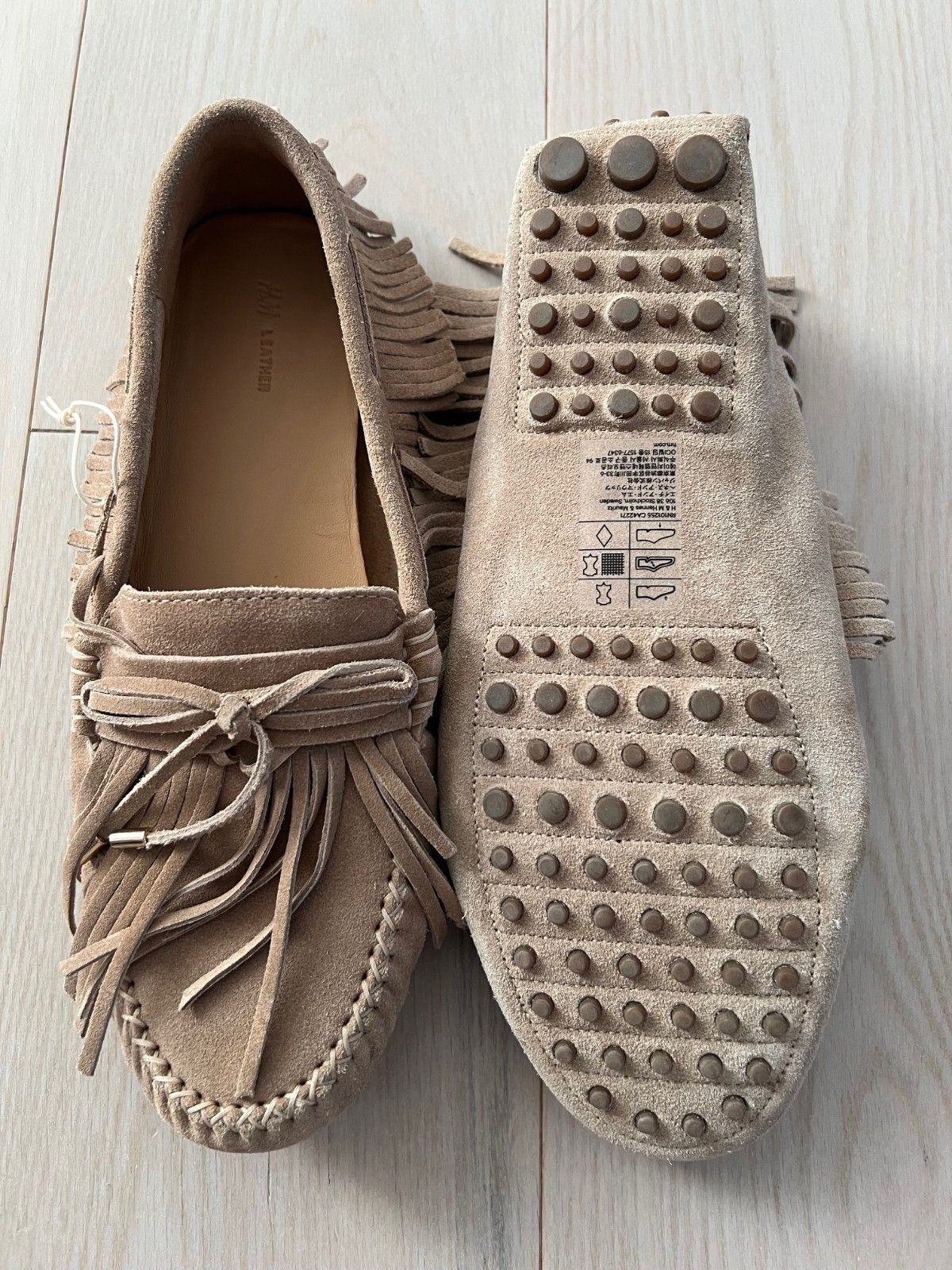 H&M H&M Fringed Split Suede Loafers Shoes in Beige ( 9.5 ) Size US 9.5 / IT 39.5 - 7 Thumbnail