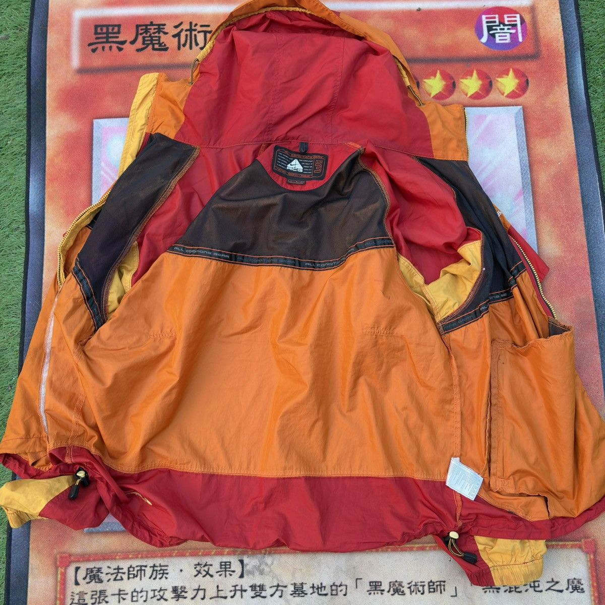Nike ACG Nike ACG Vintage Ski 3rd Layer Windbreaker Size US L / EU 52-54 / 3 - 4 Thumbnail