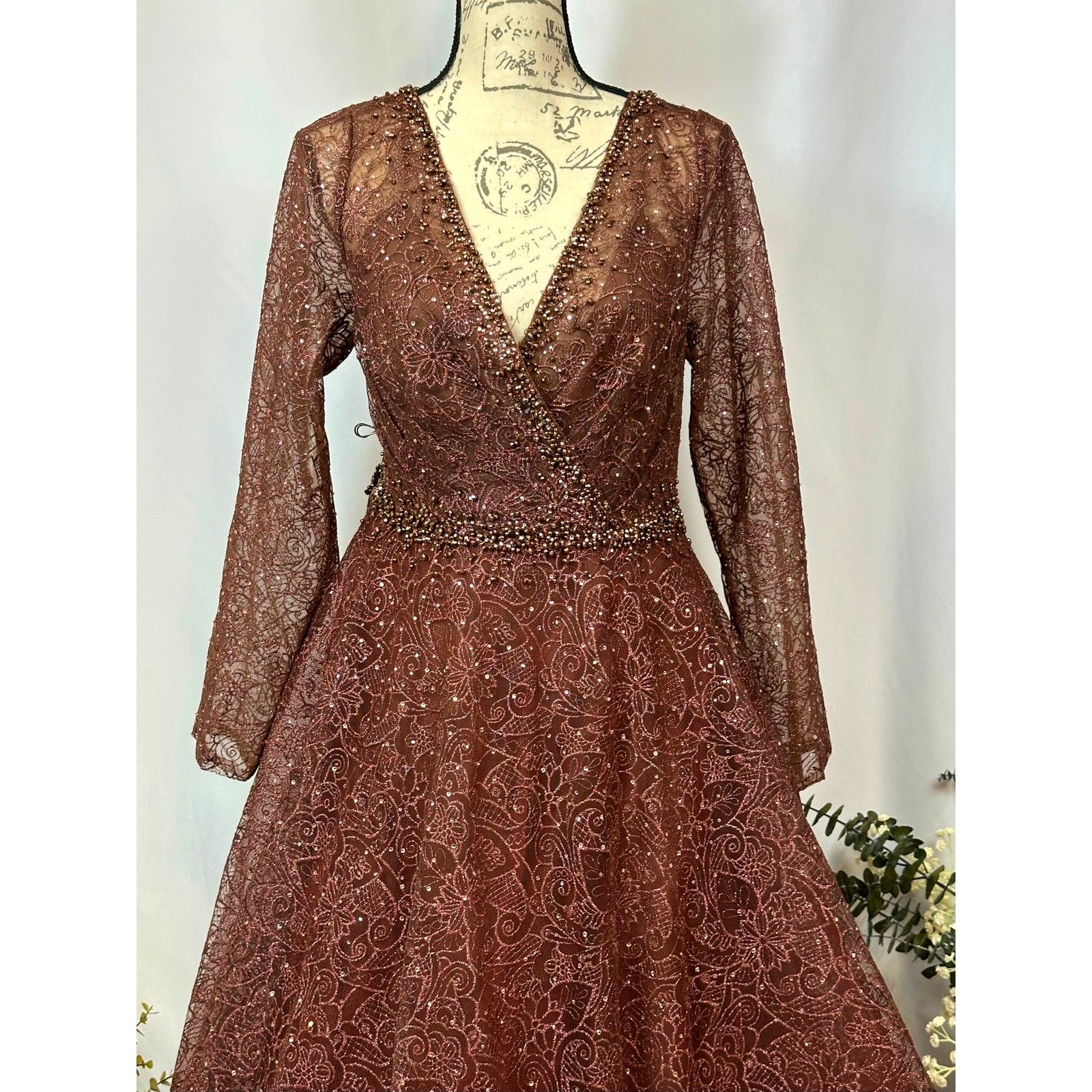Other Mac Duggal Embellished Illusion V-Neck Gown Chocolate 12 Size XL / US 12-14 / IT 48-50 - 12 Thumbnail