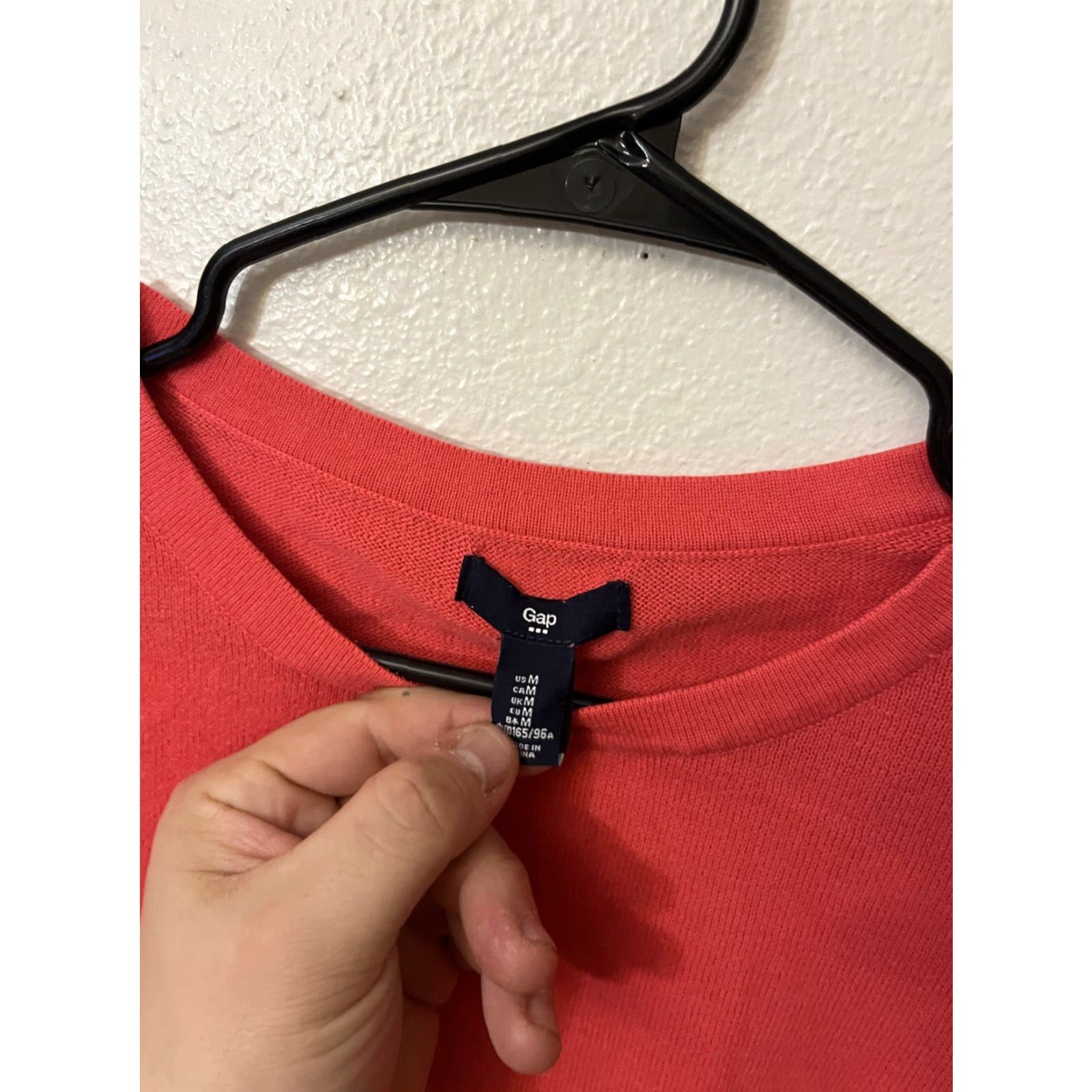 Gap VINTAGE Gap Women Sweater Pullover Crew Neck Knit Solid Long Sleeve All Seasons Fall Spring Summer Winter Casual Workout Mid Red Orange Size M / US 6-8 / IT 42-44 - 3 Thumbnail