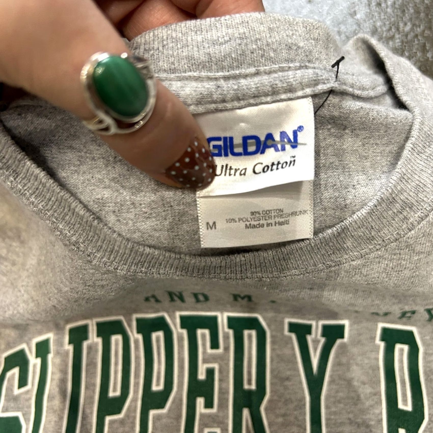 Gildan College Shirt Mens Medium Gray My Kid Money Graphic Slippery Rock University Size US M / EU 48-50 / 2 - 5 Thumbnail