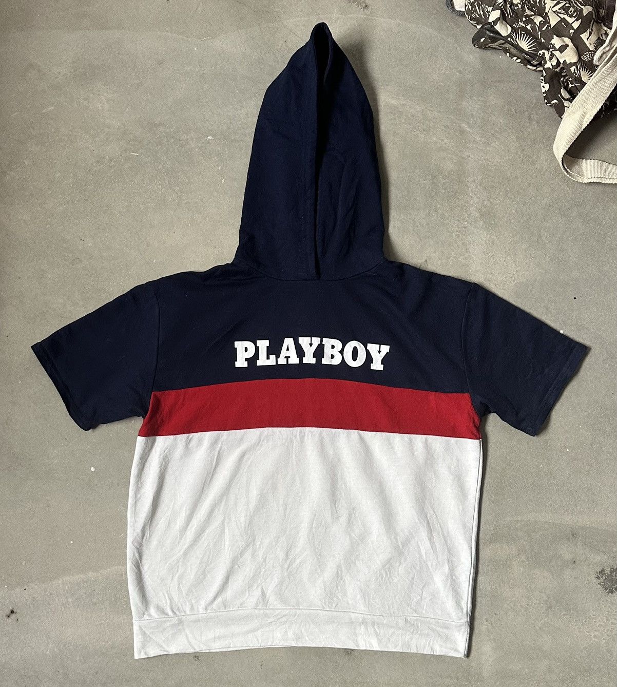 Playboy VINTAGE PLAYBOY SHORT SLEEVE HOODIE Size US M / EU 48-50 / 2 - 1 Thumbnail